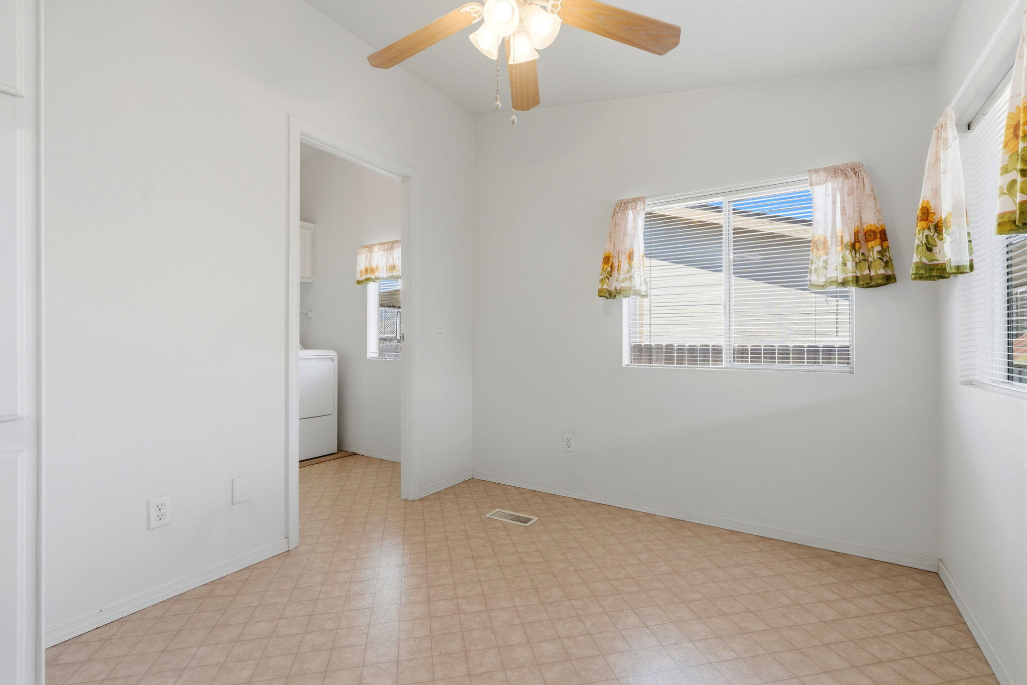 100 S Westwood St #129, Porterville, CA 93257