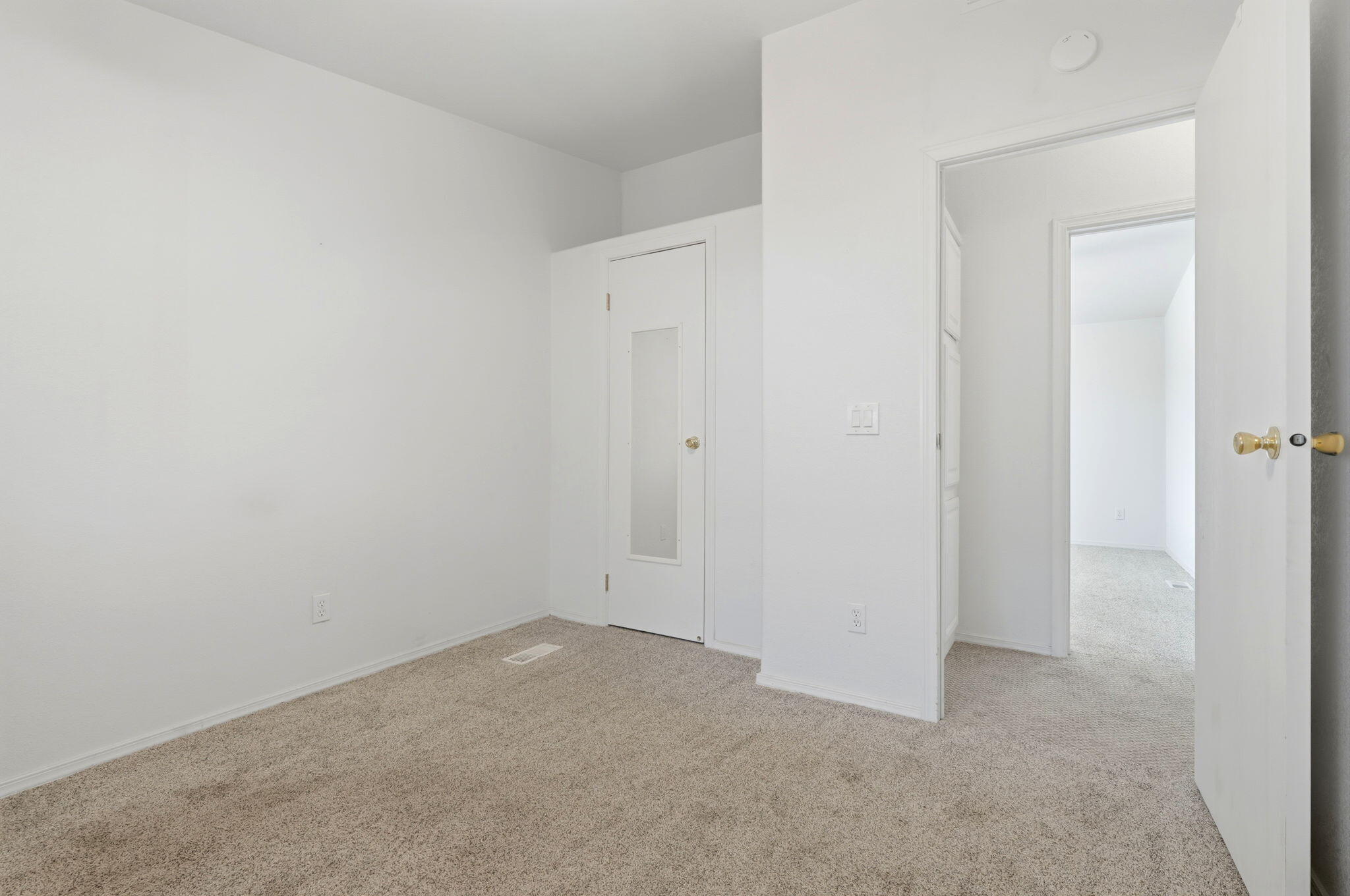 100 S Westwood St #129, Porterville, CA 93257