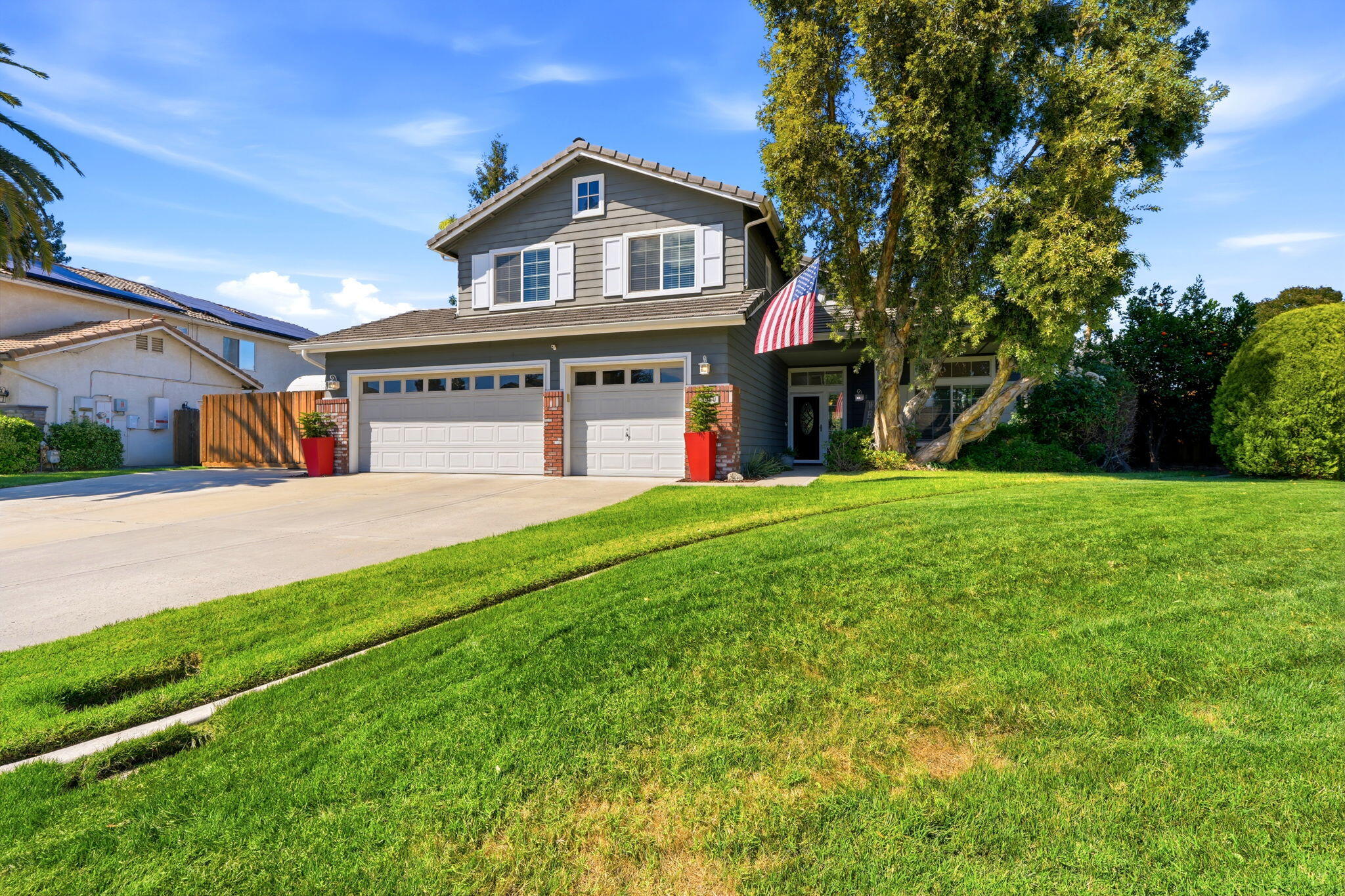 5640 W Monte Verde Ct, Visalia, CA 93277