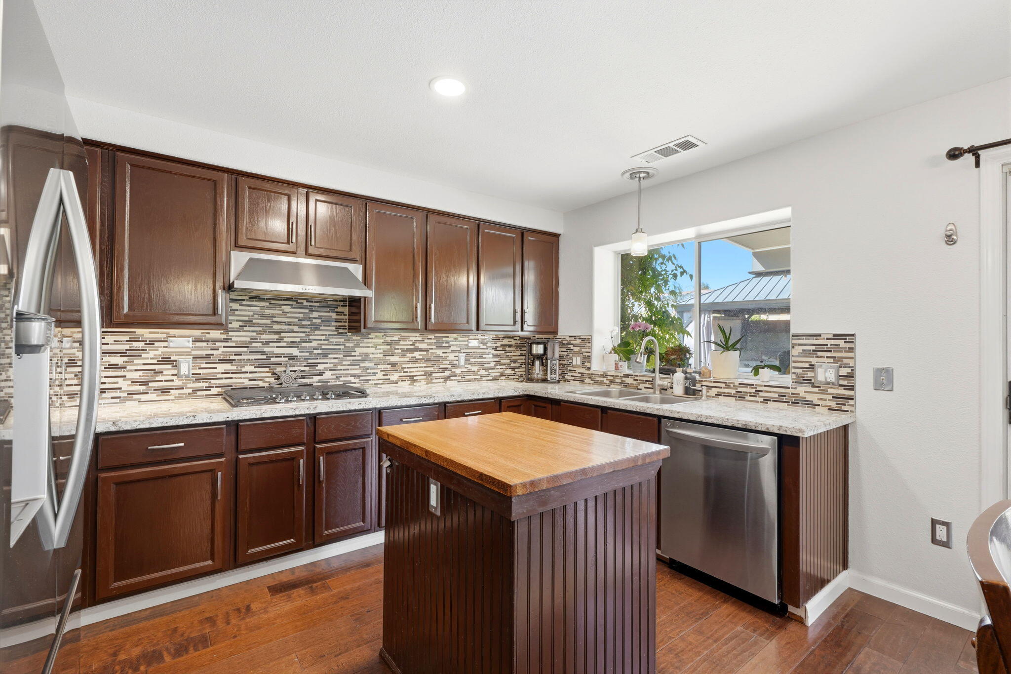 5640 W Monte Verde Ct, Visalia, CA 93277