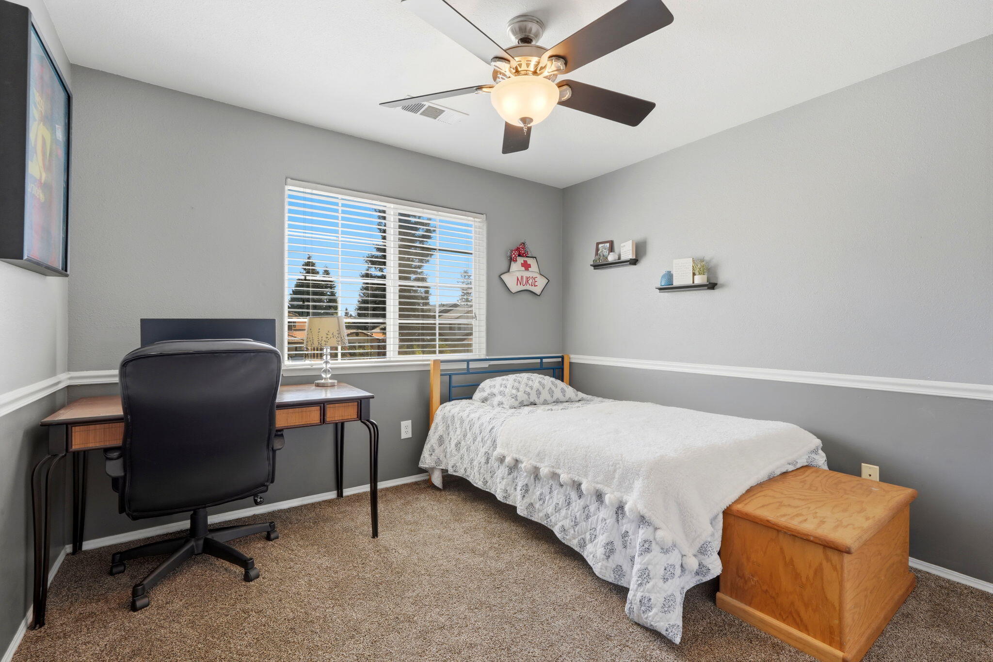 5640 W Monte Verde Ct, Visalia, CA 93277