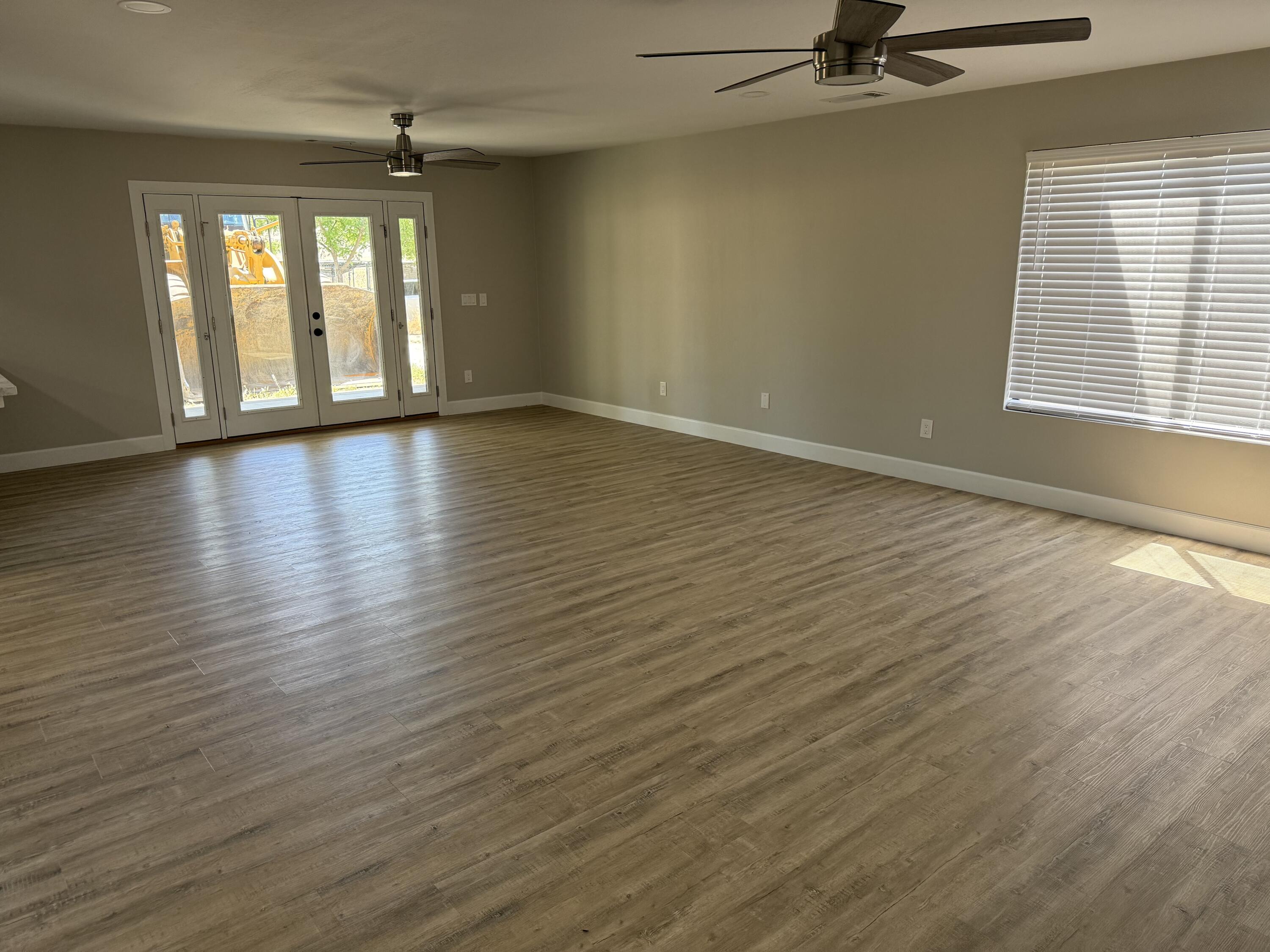 27057 Ave 196, Strathmore, CA 93267