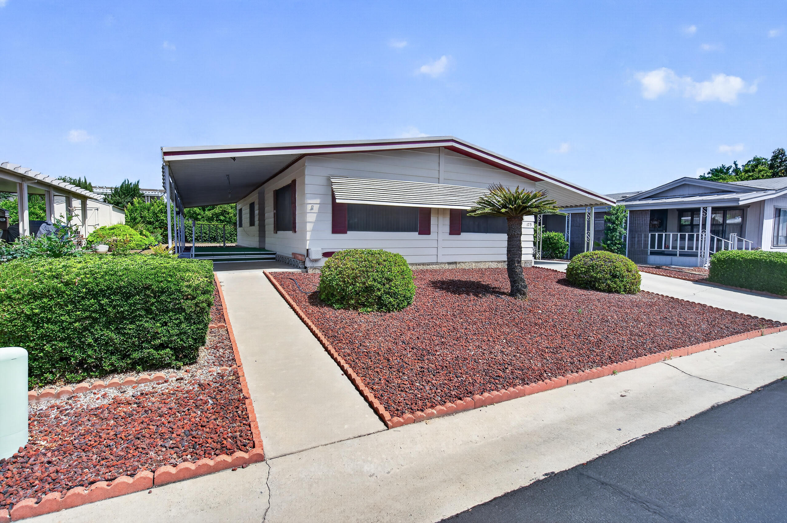 1300 W Olson Ave #155, Reedley, CA 93654