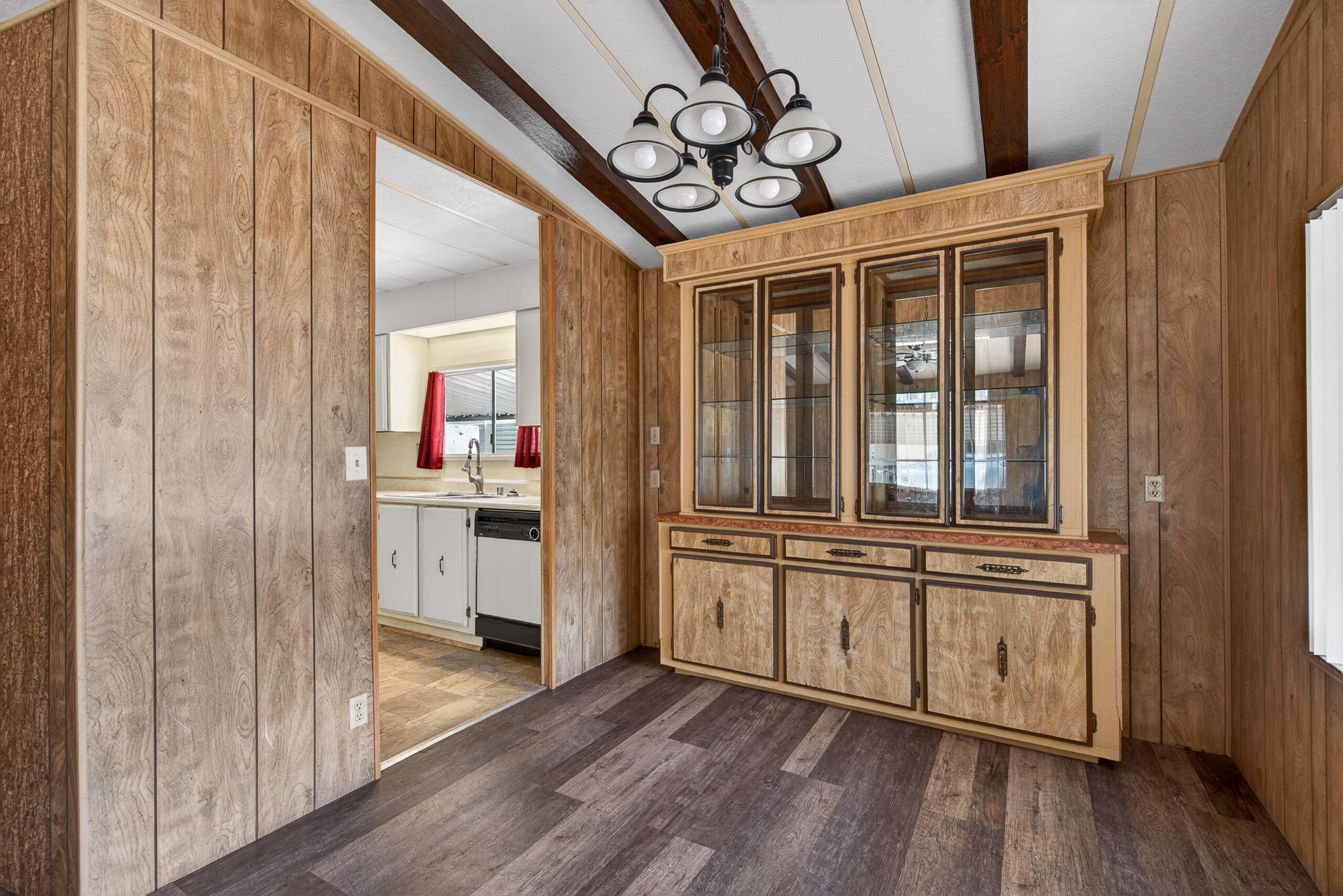 1300 W Olson Ave #155, Reedley, CA 93654