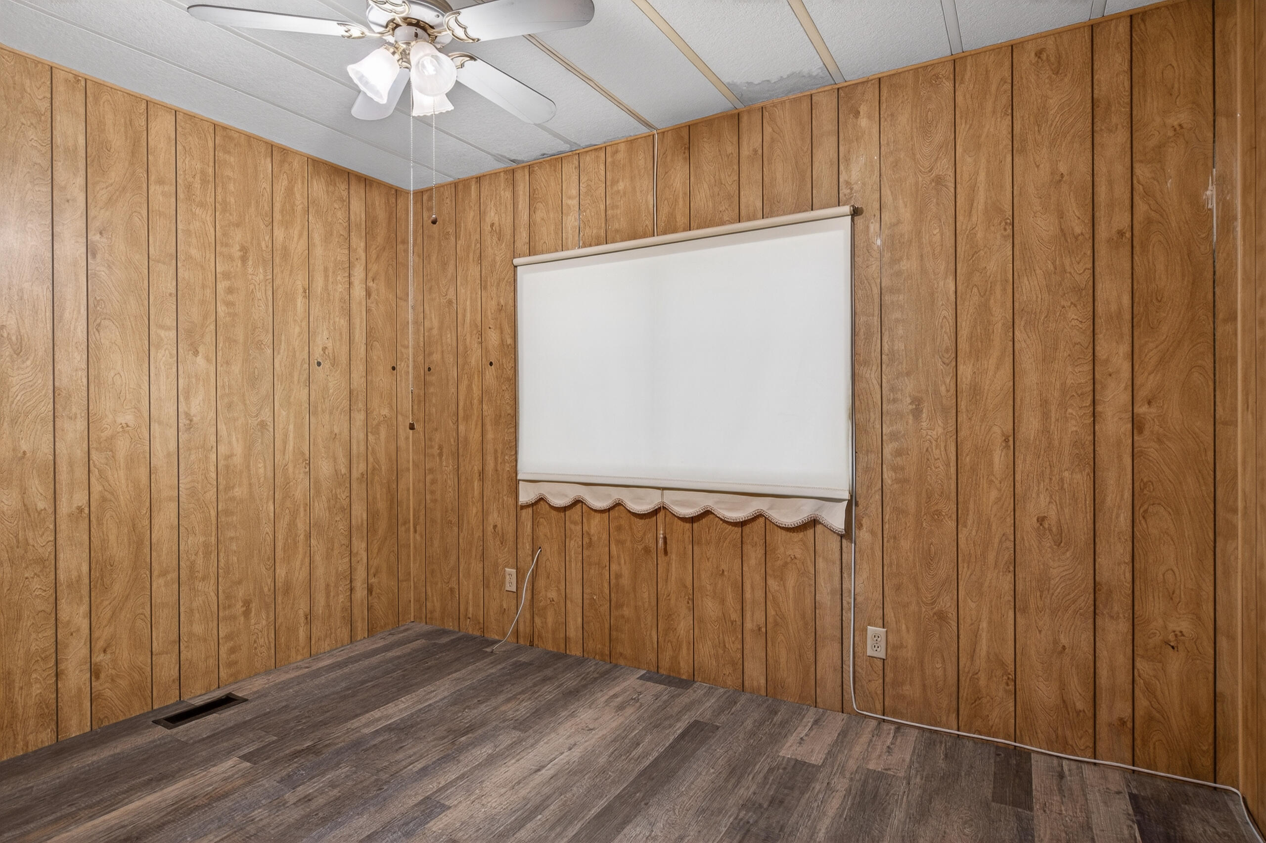 1300 W Olson Ave #155, Reedley, CA 93654