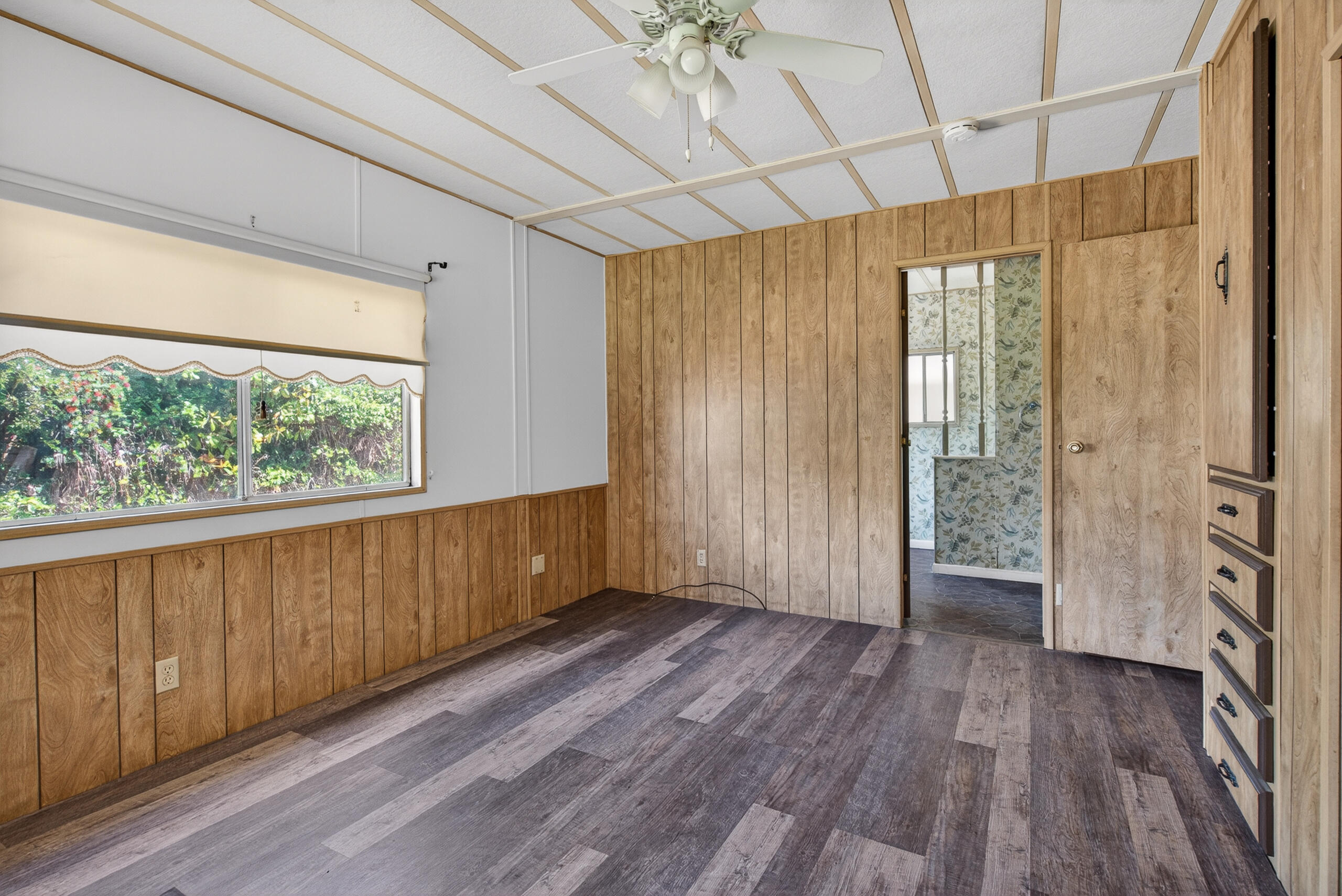 1300 W Olson Ave #155, Reedley, CA 93654