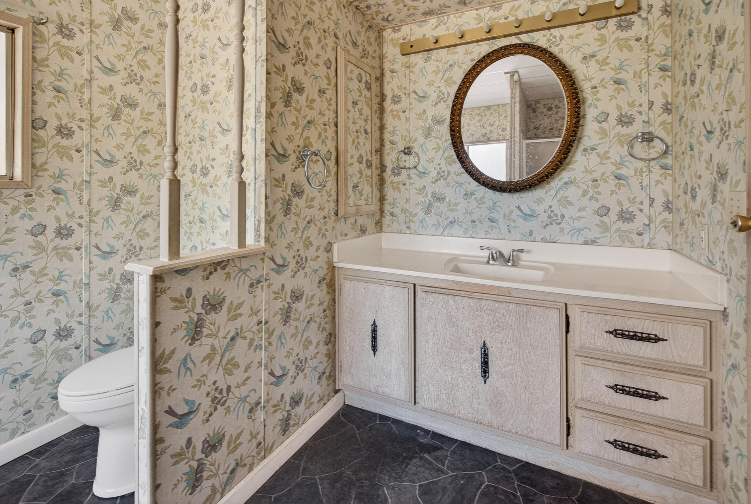 1300 W Olson Ave #155, Reedley, CA 93654