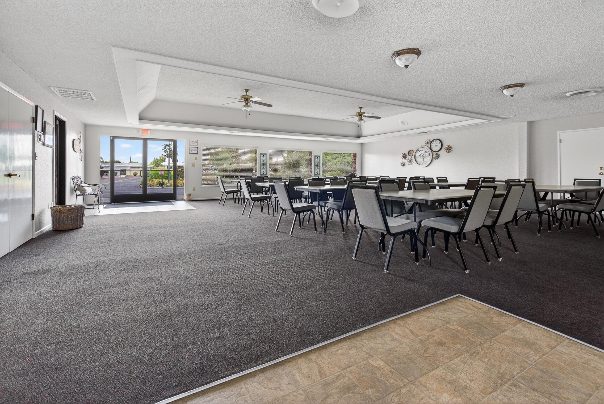 1300 W Olson Ave #155, Reedley, CA 93654