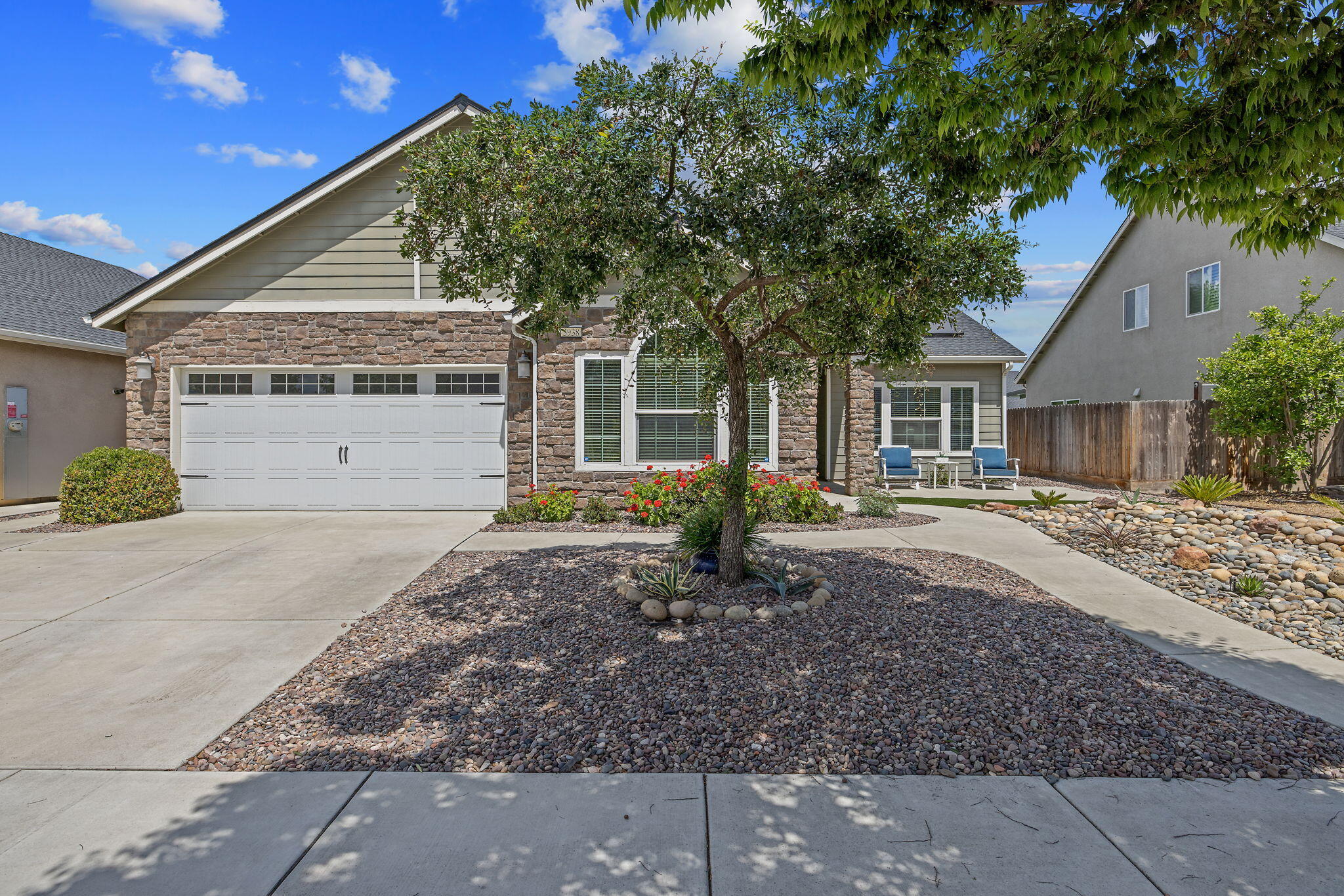 3938 W Vine Ave, Visalia, CA 93291