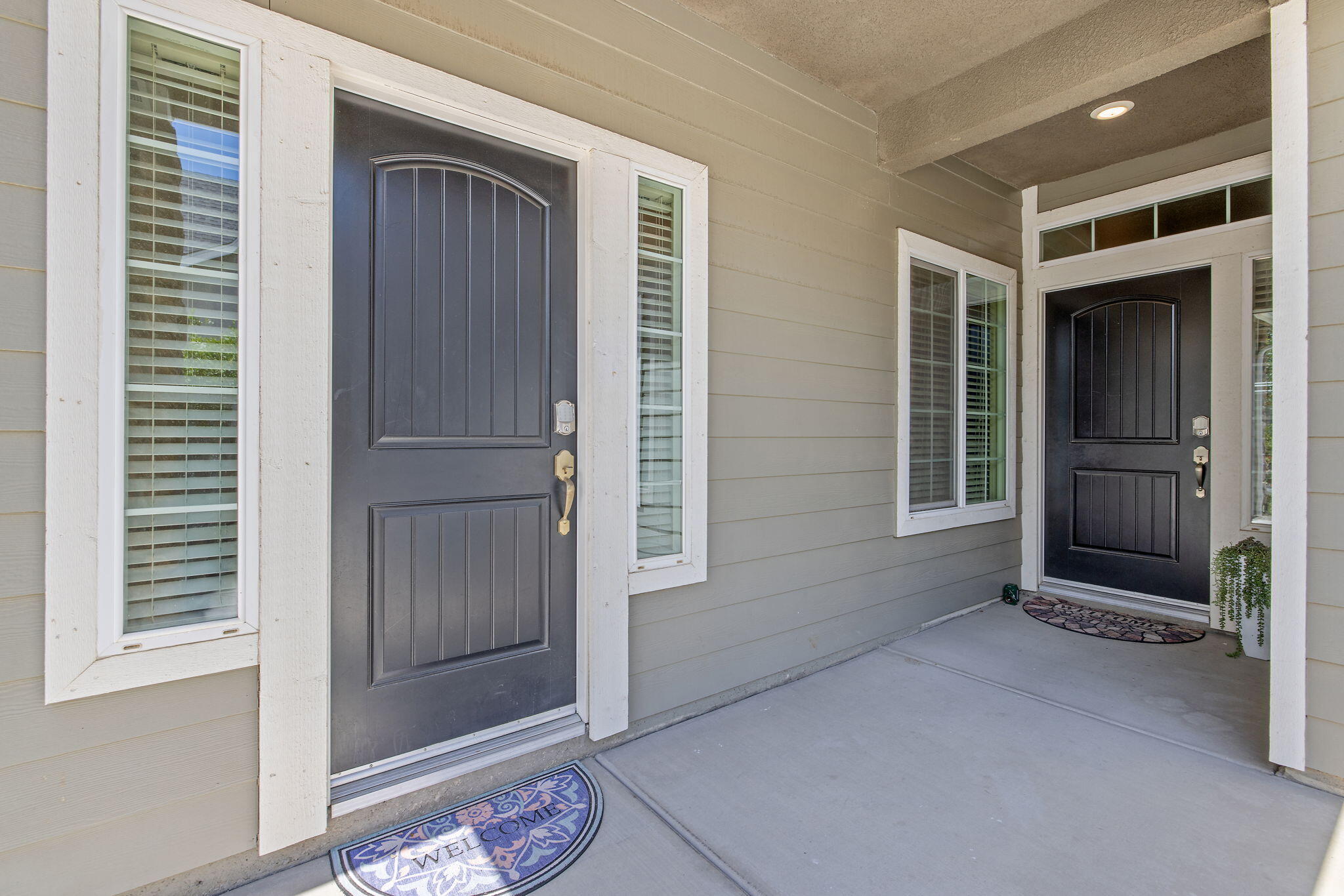 3938 W Vine Ave, Visalia, CA 93291