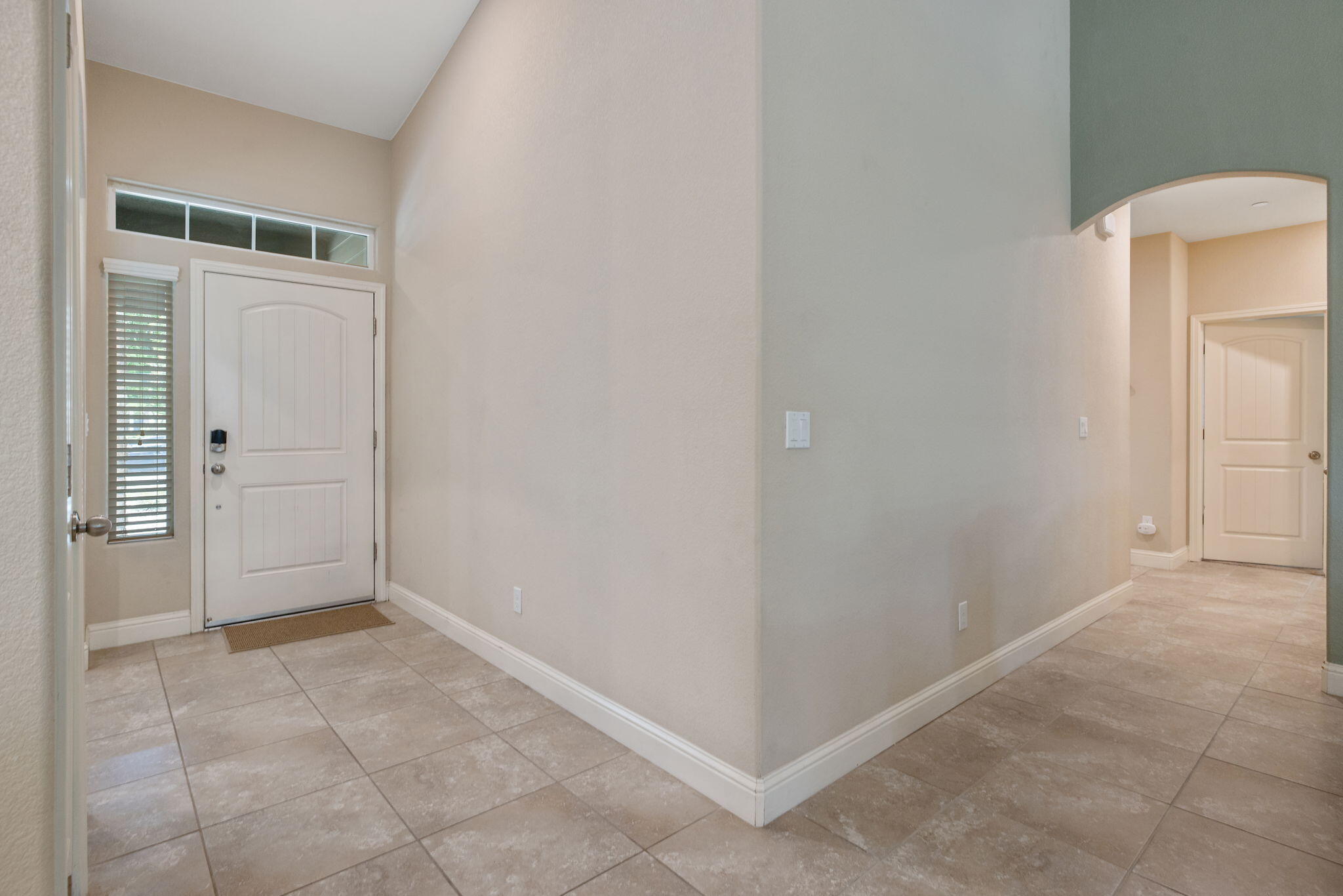 3938 W Vine Ave, Visalia, CA 93291