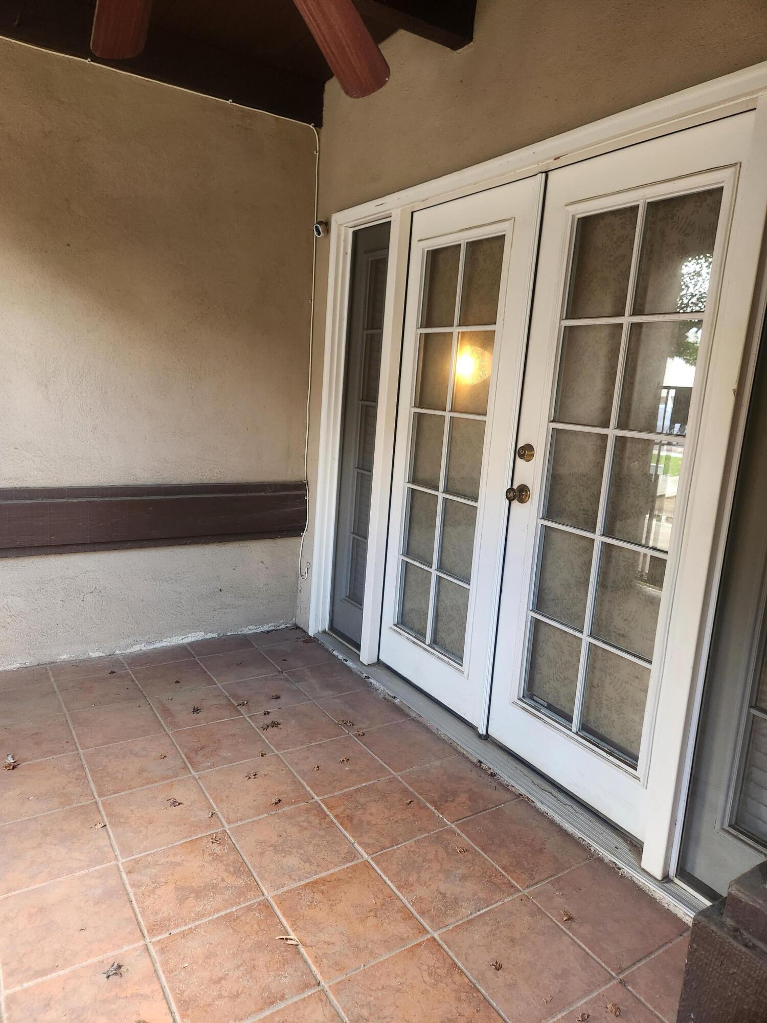 1146 N Gem St, Tulare, CA 93274