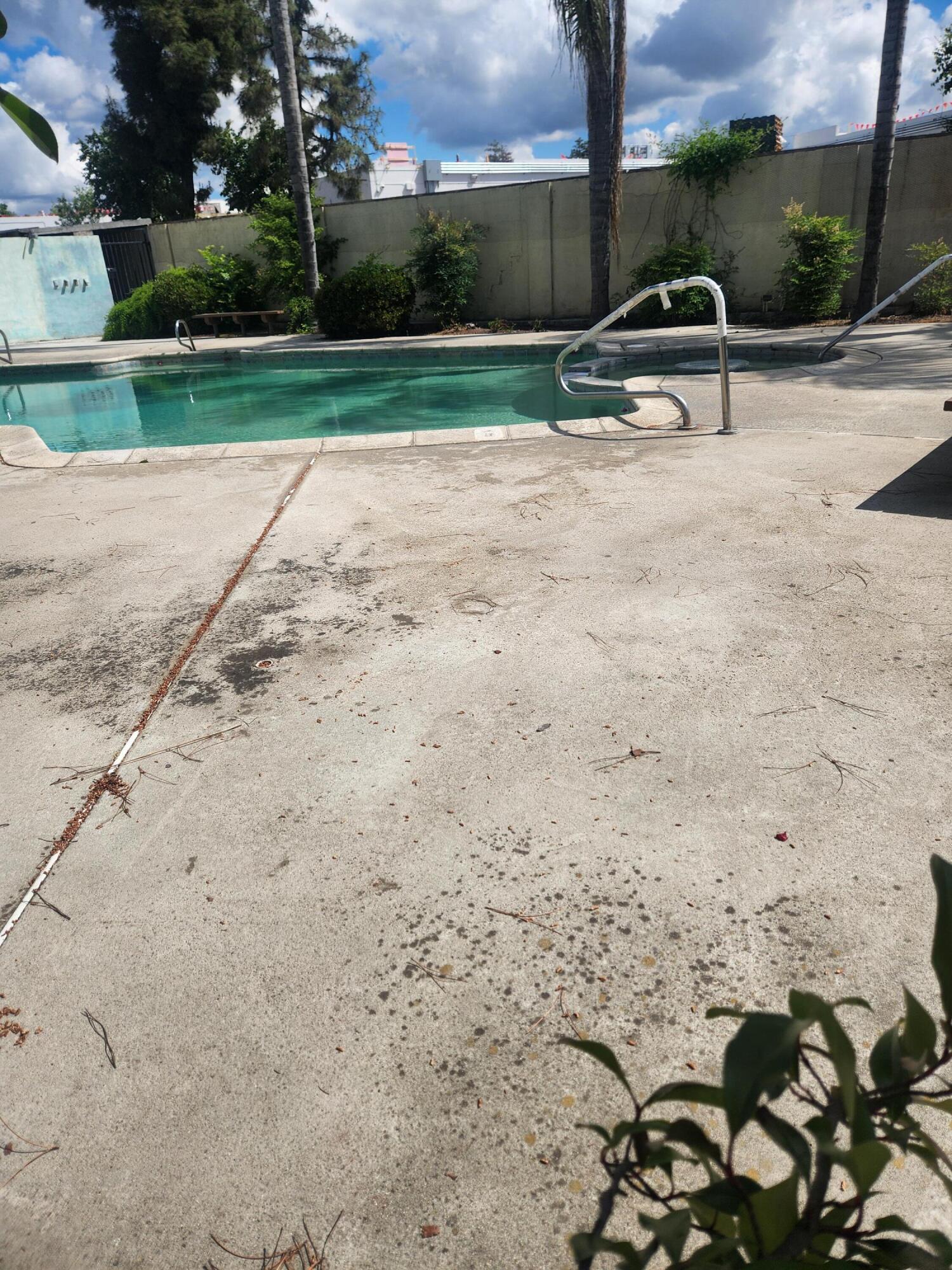 1146 N Gem St, Tulare, CA 93274