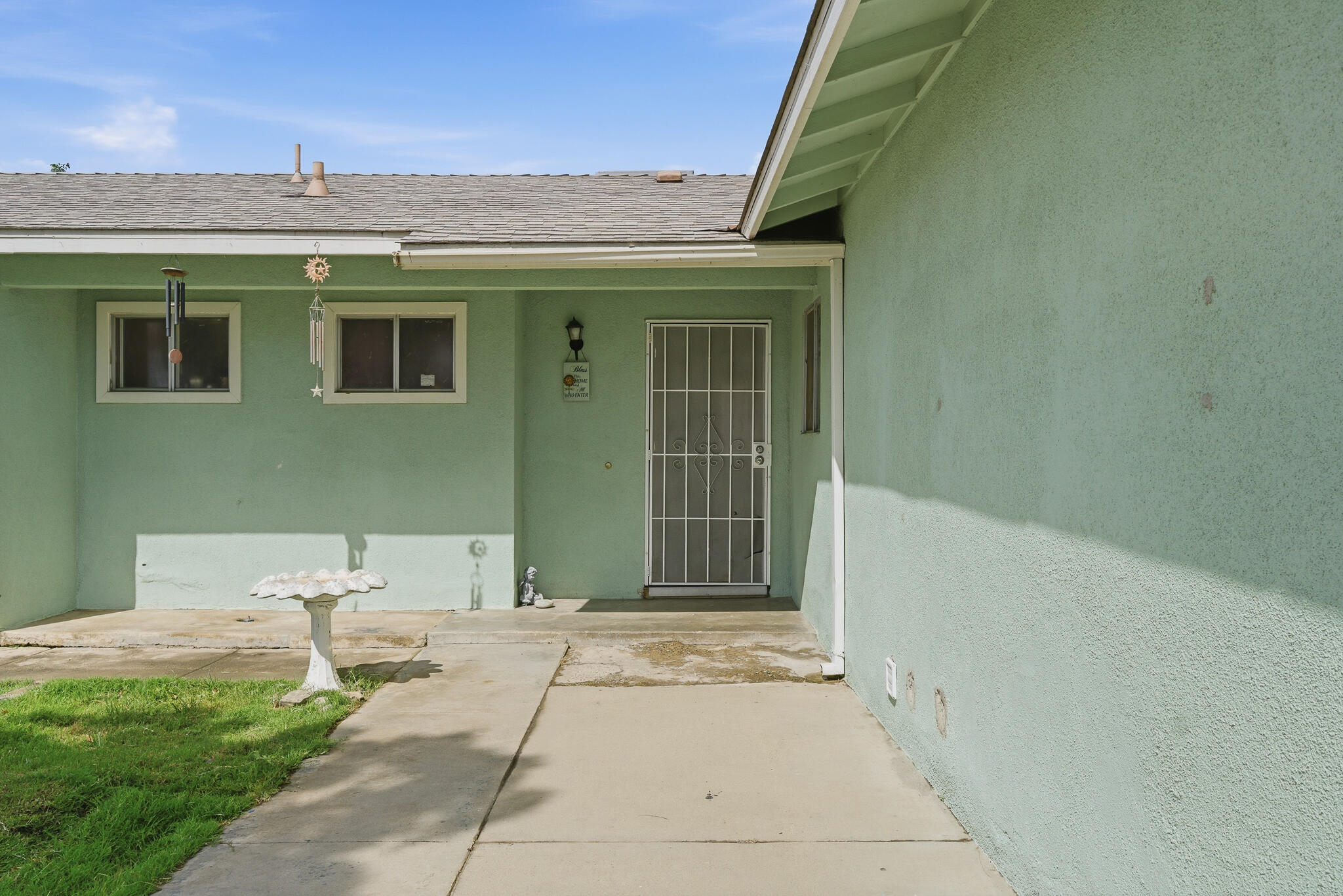2621 S Bollinger St, Visalia, CA 93277