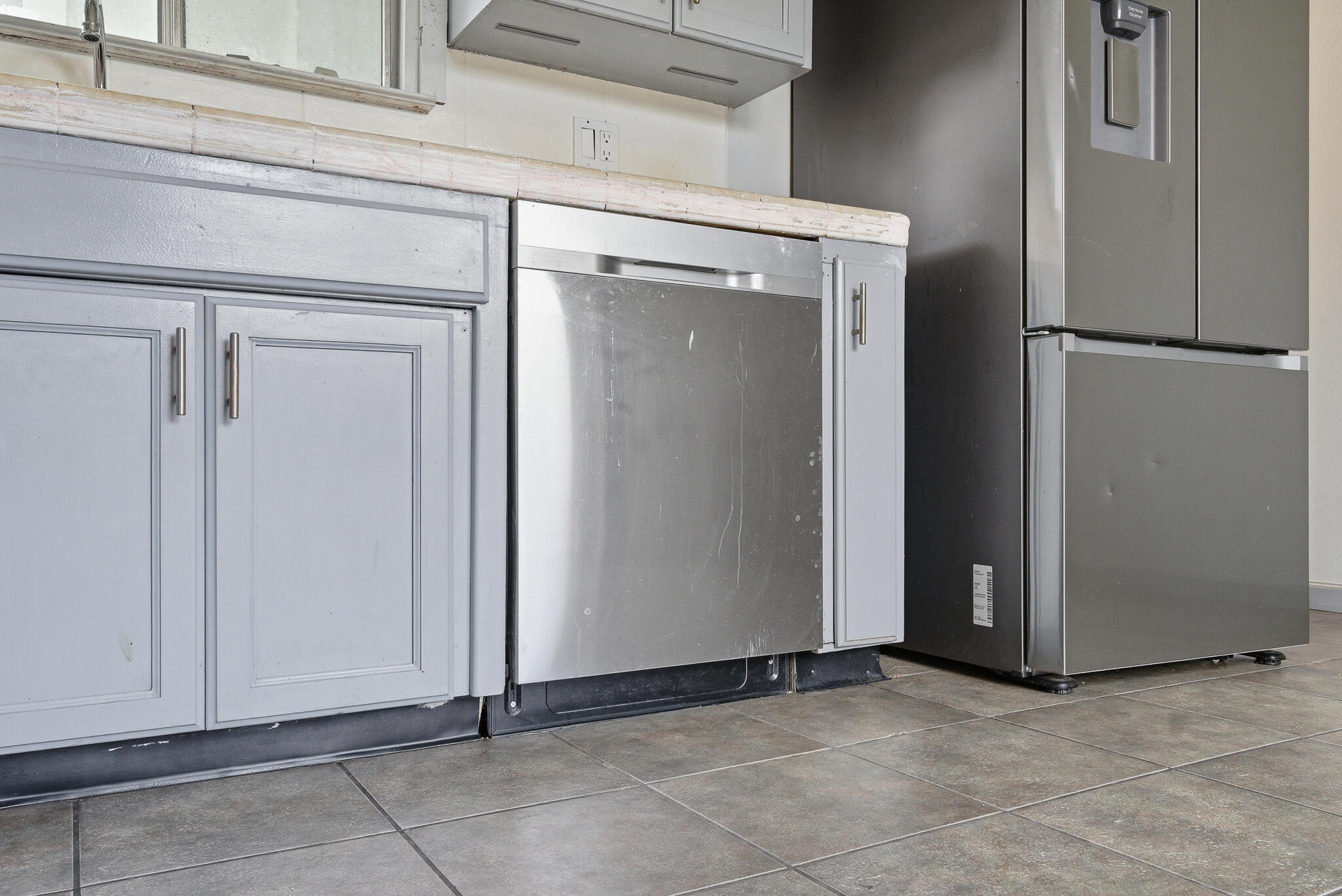 2621 S Bollinger St, Visalia, CA 93277