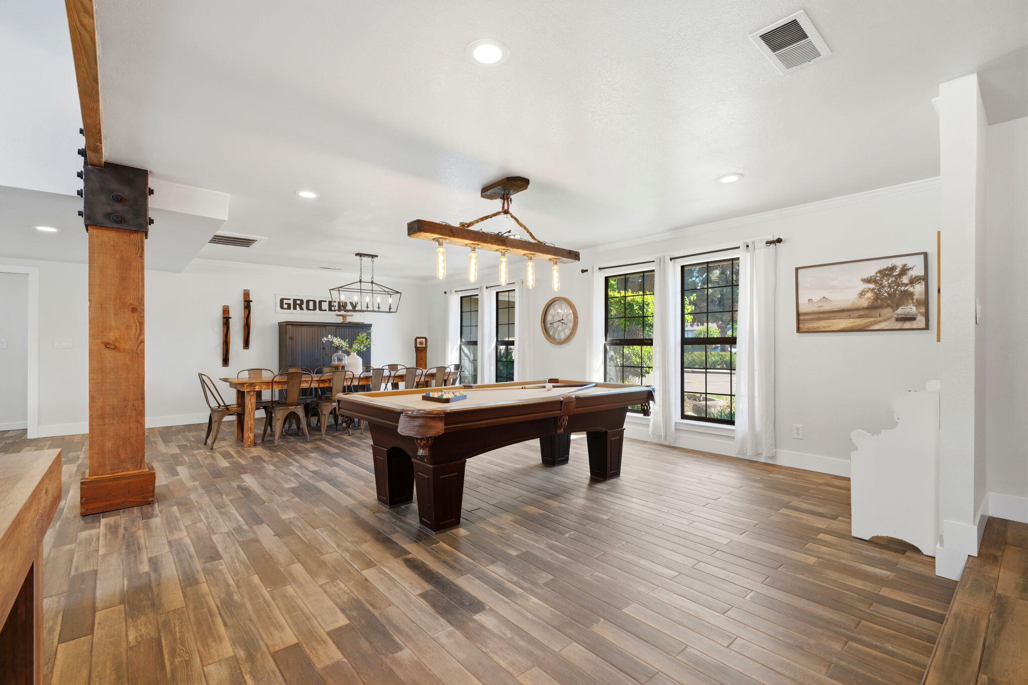 616 W Victor Ave, Visalia, CA 93277