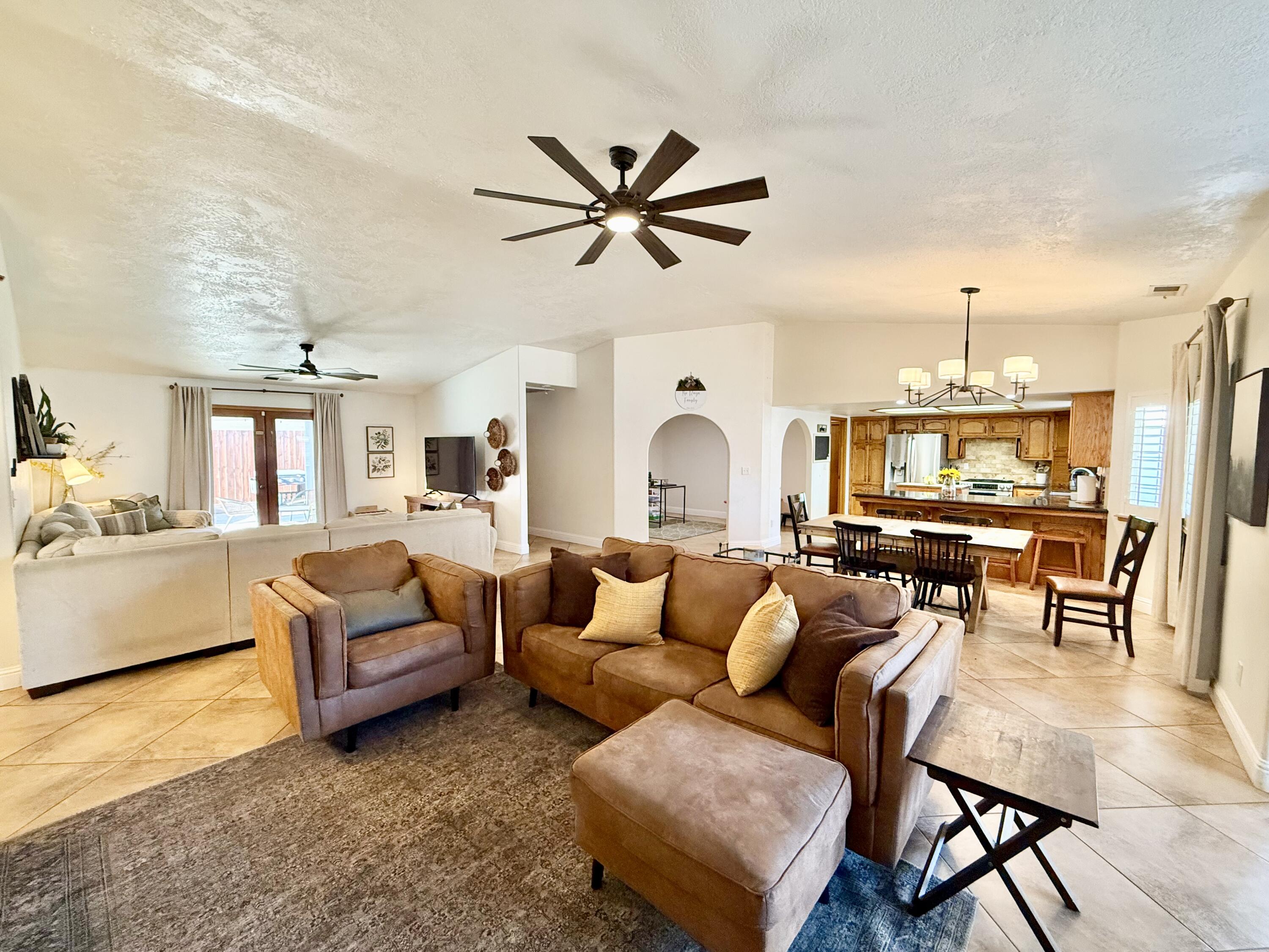 285 S Red Oak St, Porterville, CA 93257