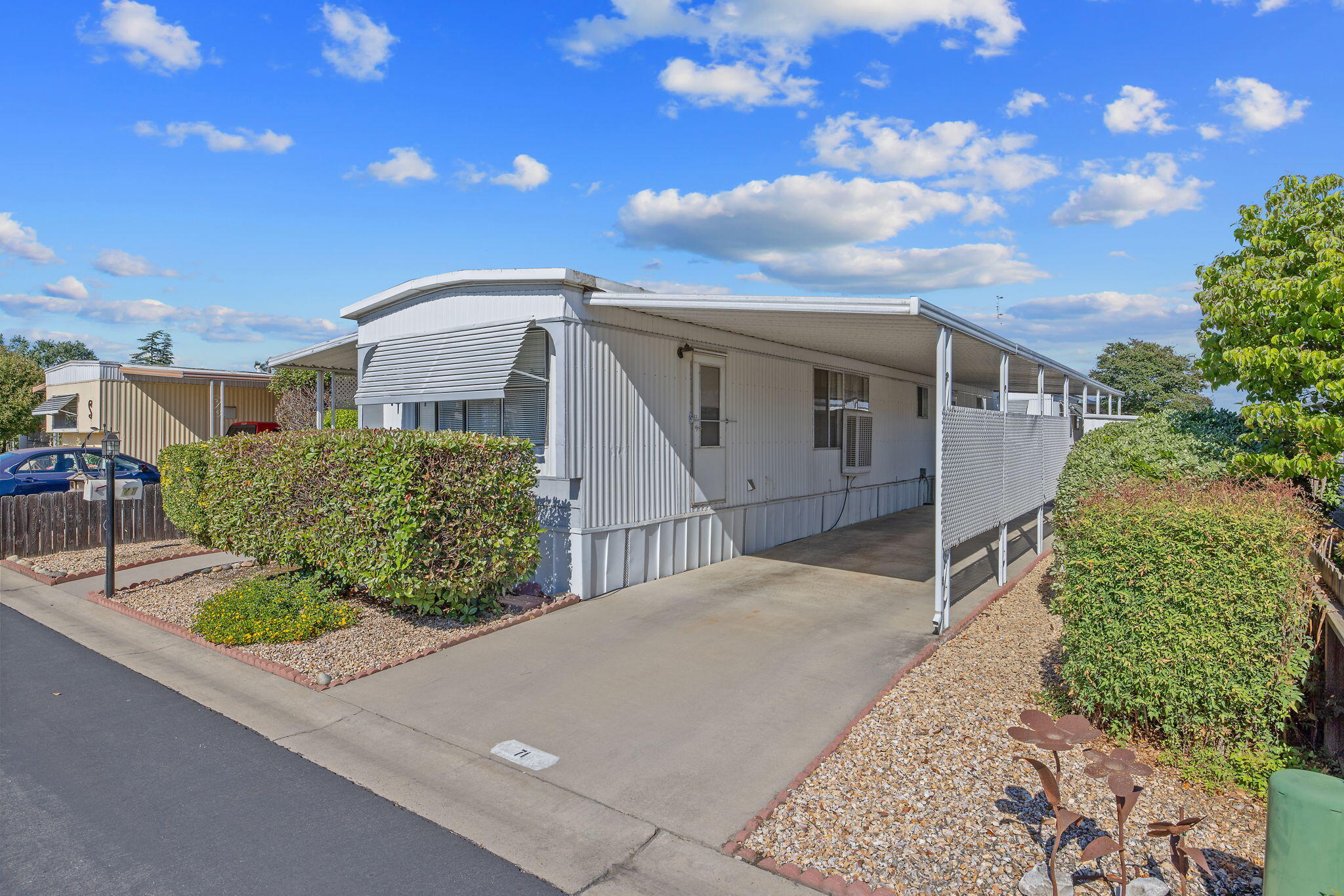 2627 W Midvalley Ave #71, Visalia, CA 93277