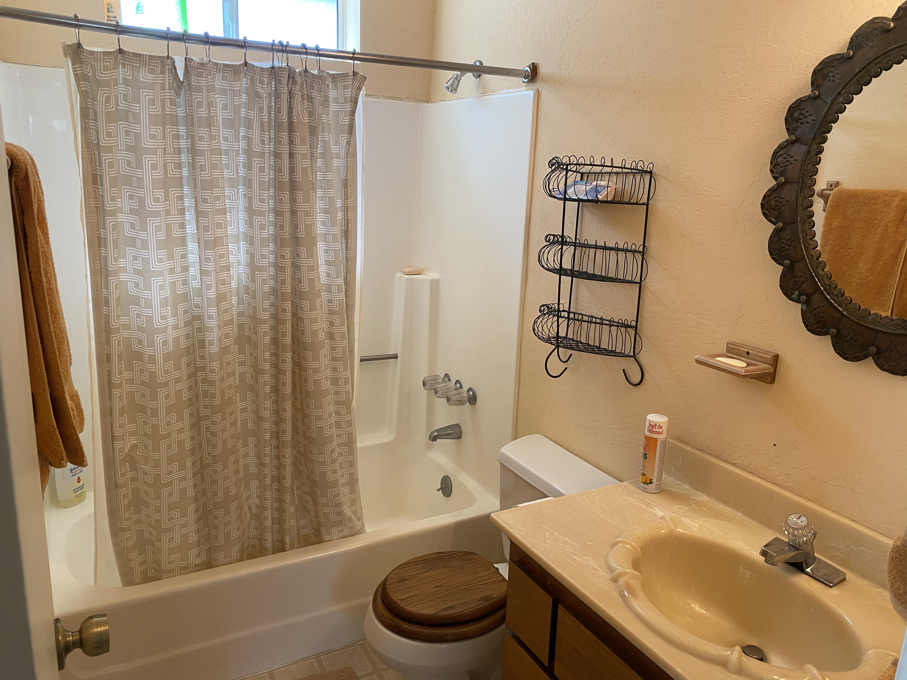 57735 Fox Dr, Springville, CA 93265