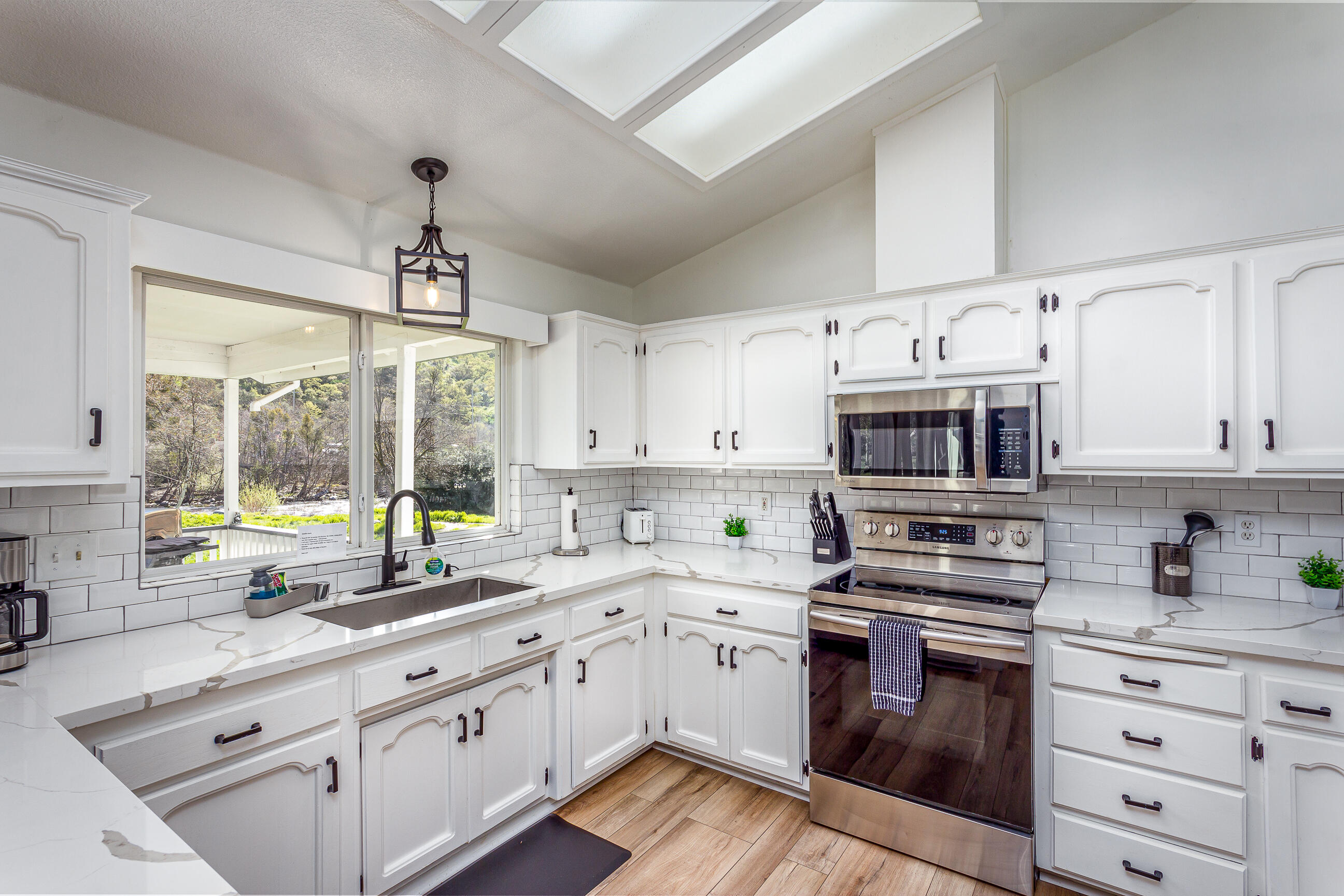 41830 N Fork Dr, Three Rivers, CA 93271