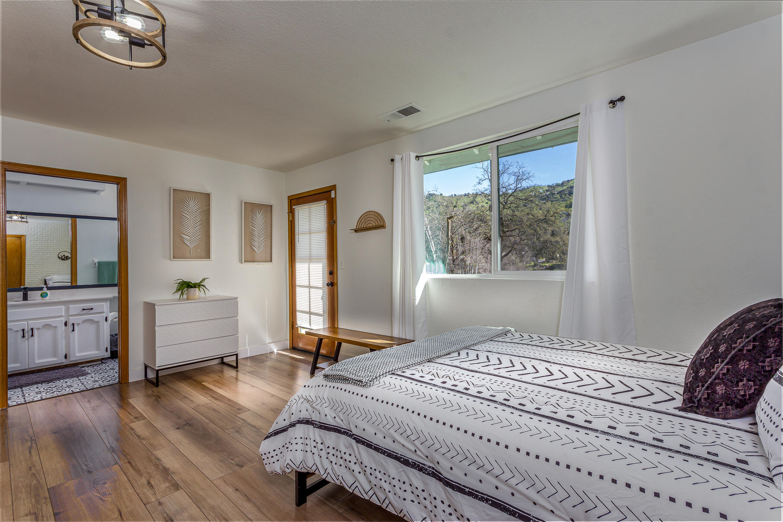 41830 N Fork Dr, Three Rivers, CA 93271