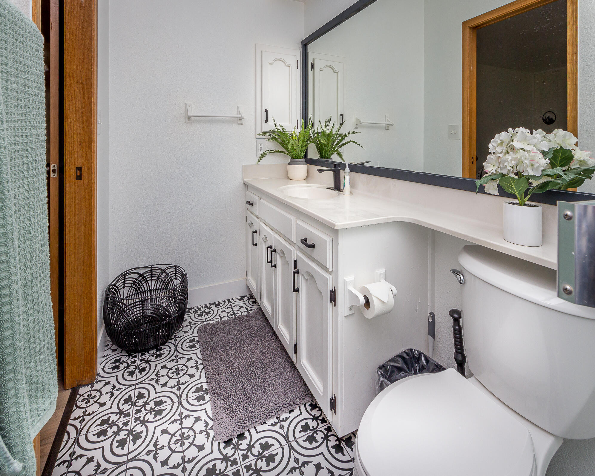 41830 N Fork Dr, Three Rivers, CA 93271