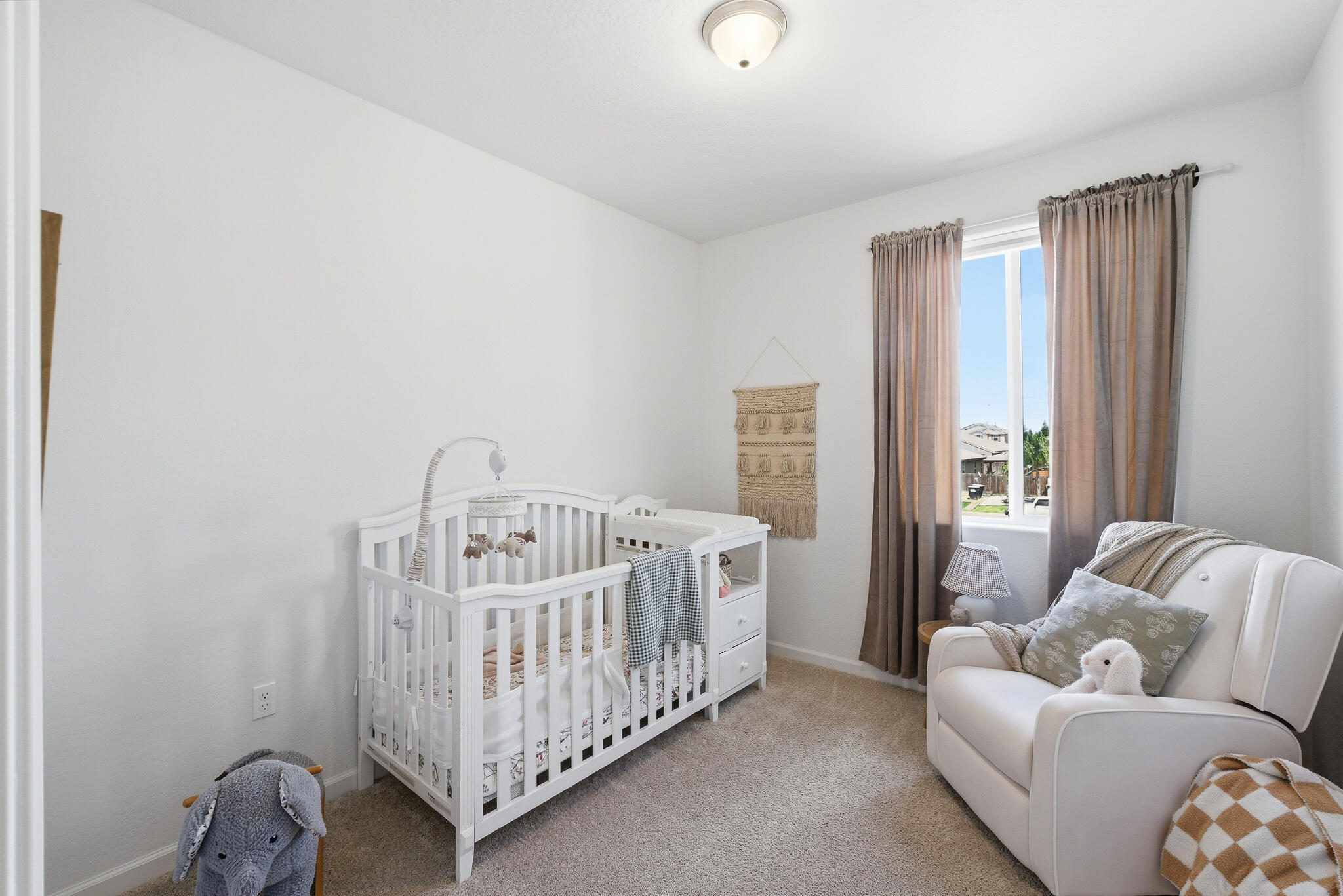 1202 W Prescott Ave, Visalia, CA 93291