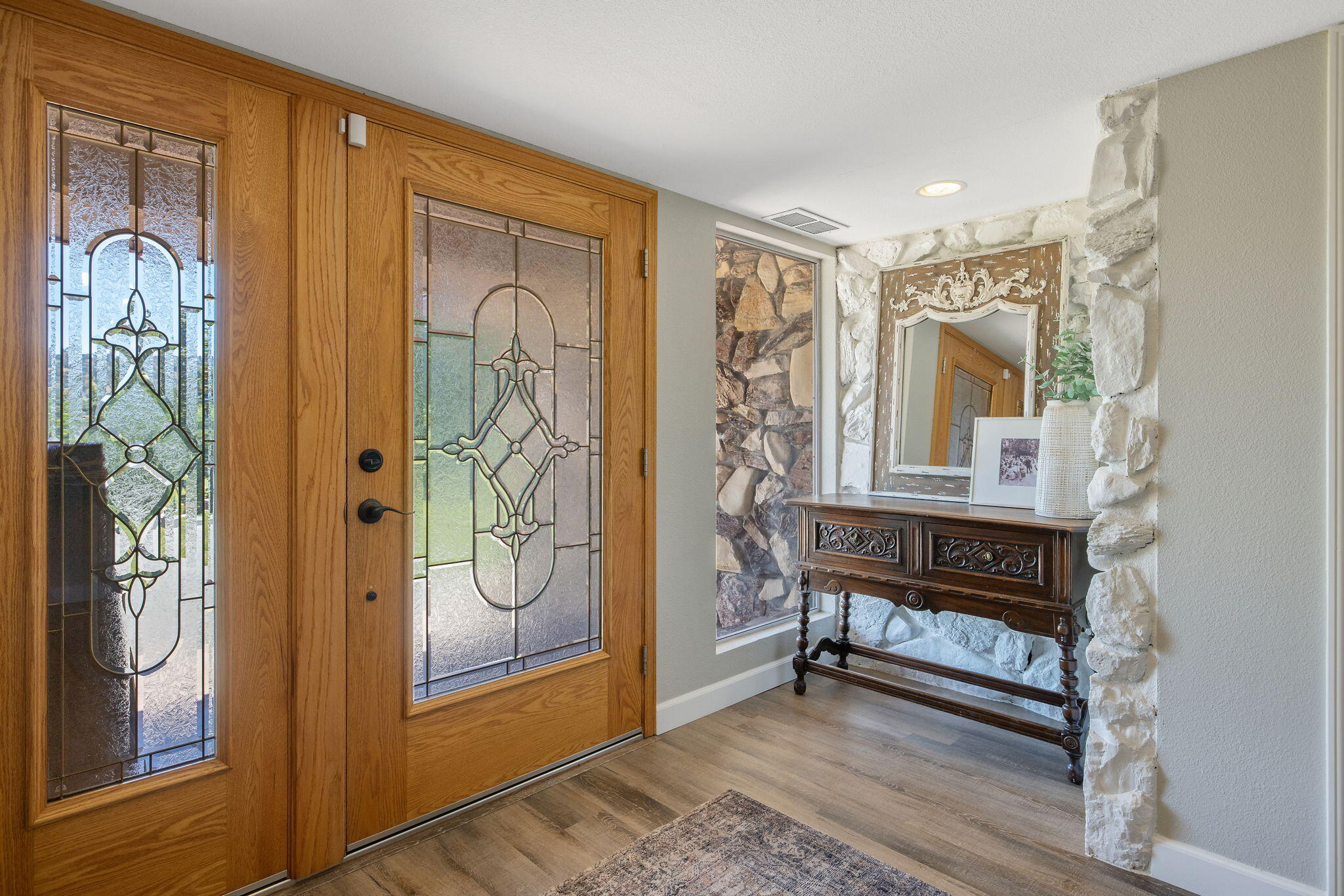 31862 Country Club Dr, Porterville, CA 93257