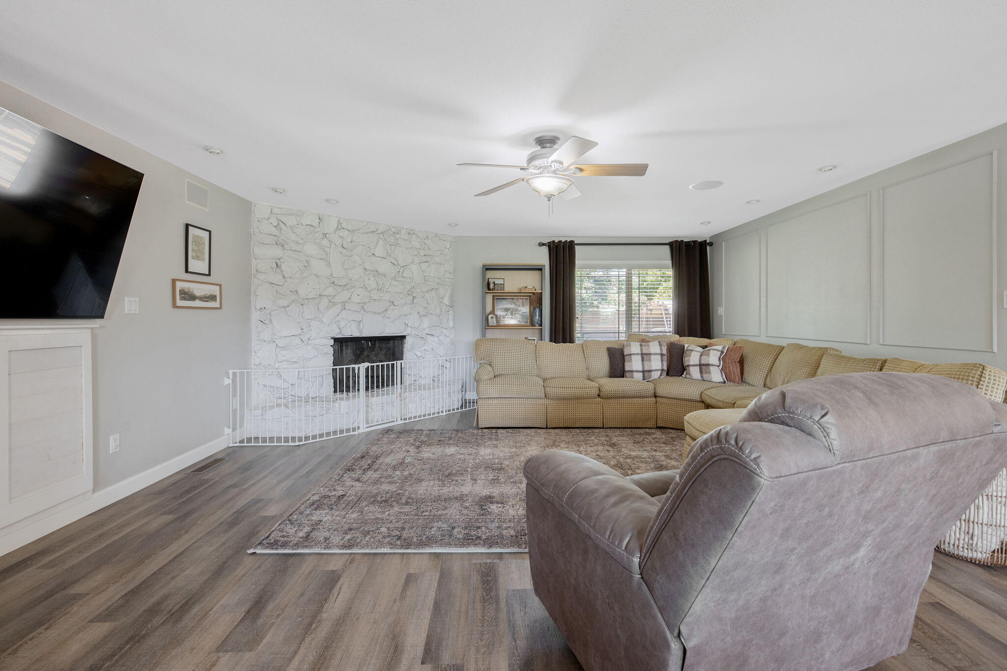 31862 Country Club Dr, Porterville, CA 93257