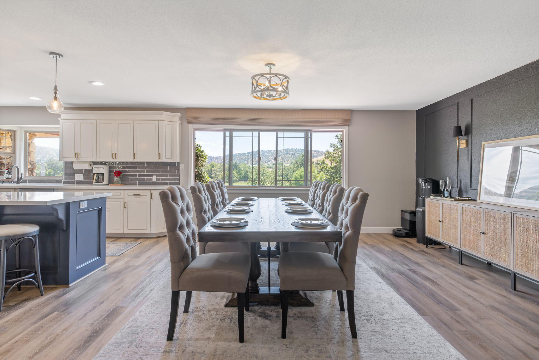 31862 Country Club Dr, Porterville, CA 93257