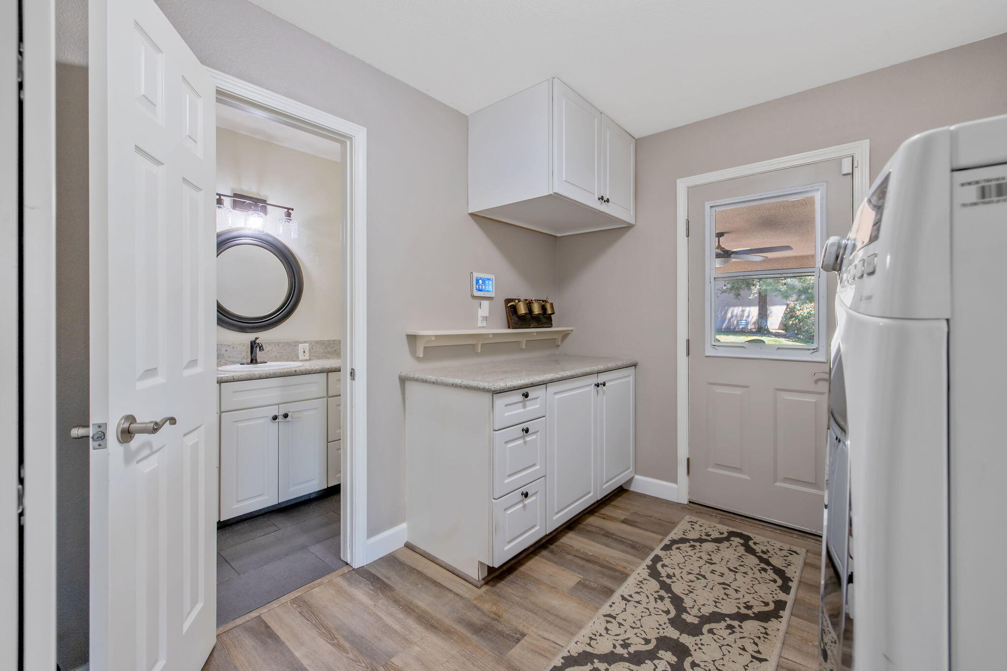 31862 Country Club Dr, Porterville, CA 93257