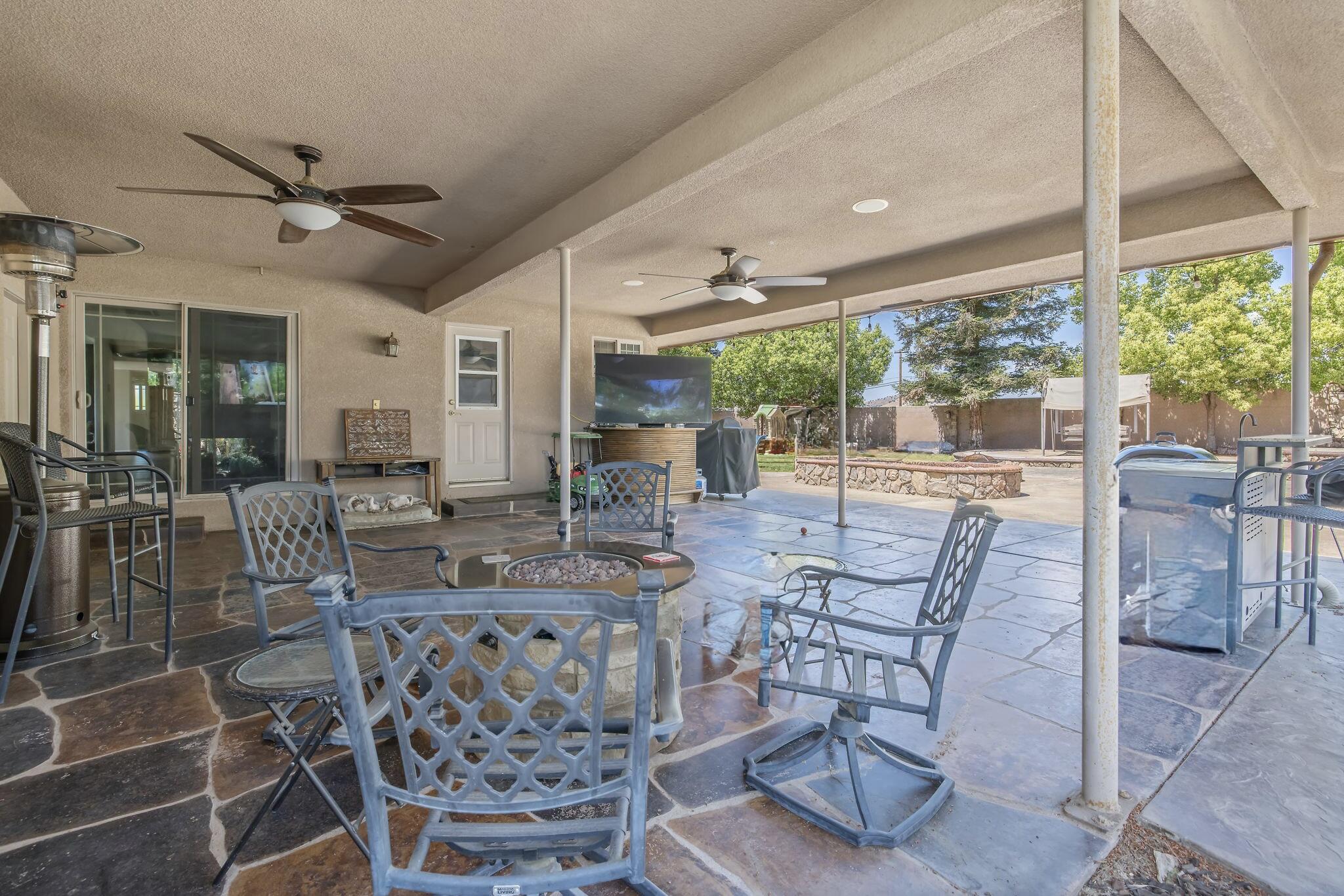 31862 Country Club Dr, Porterville, CA 93257