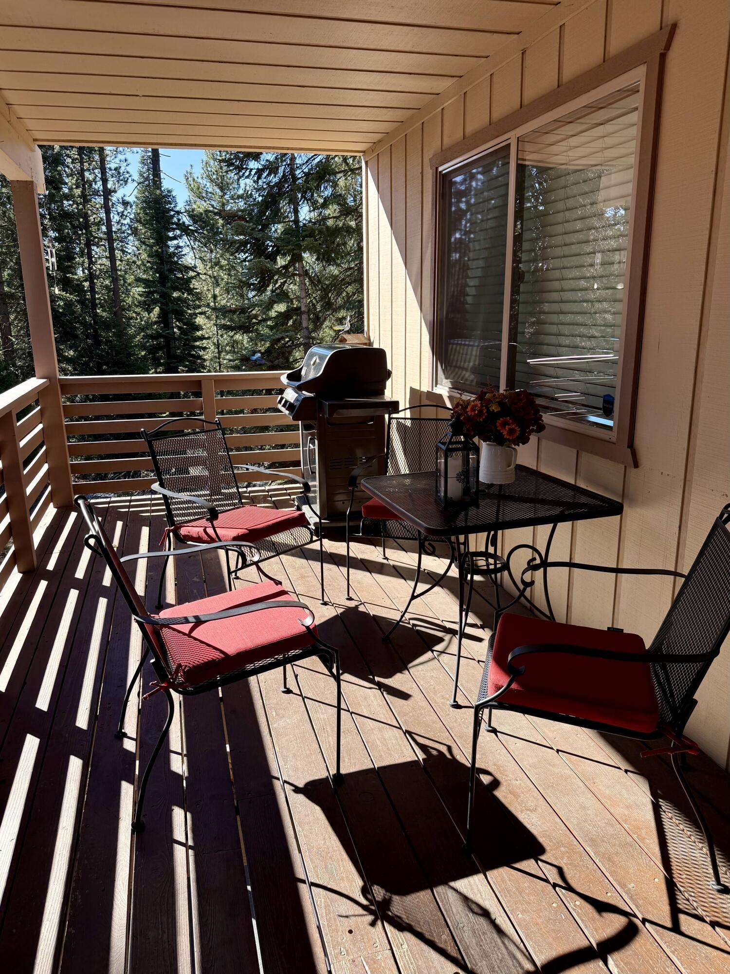 57464 Crest Dr, Springville, CA 93265