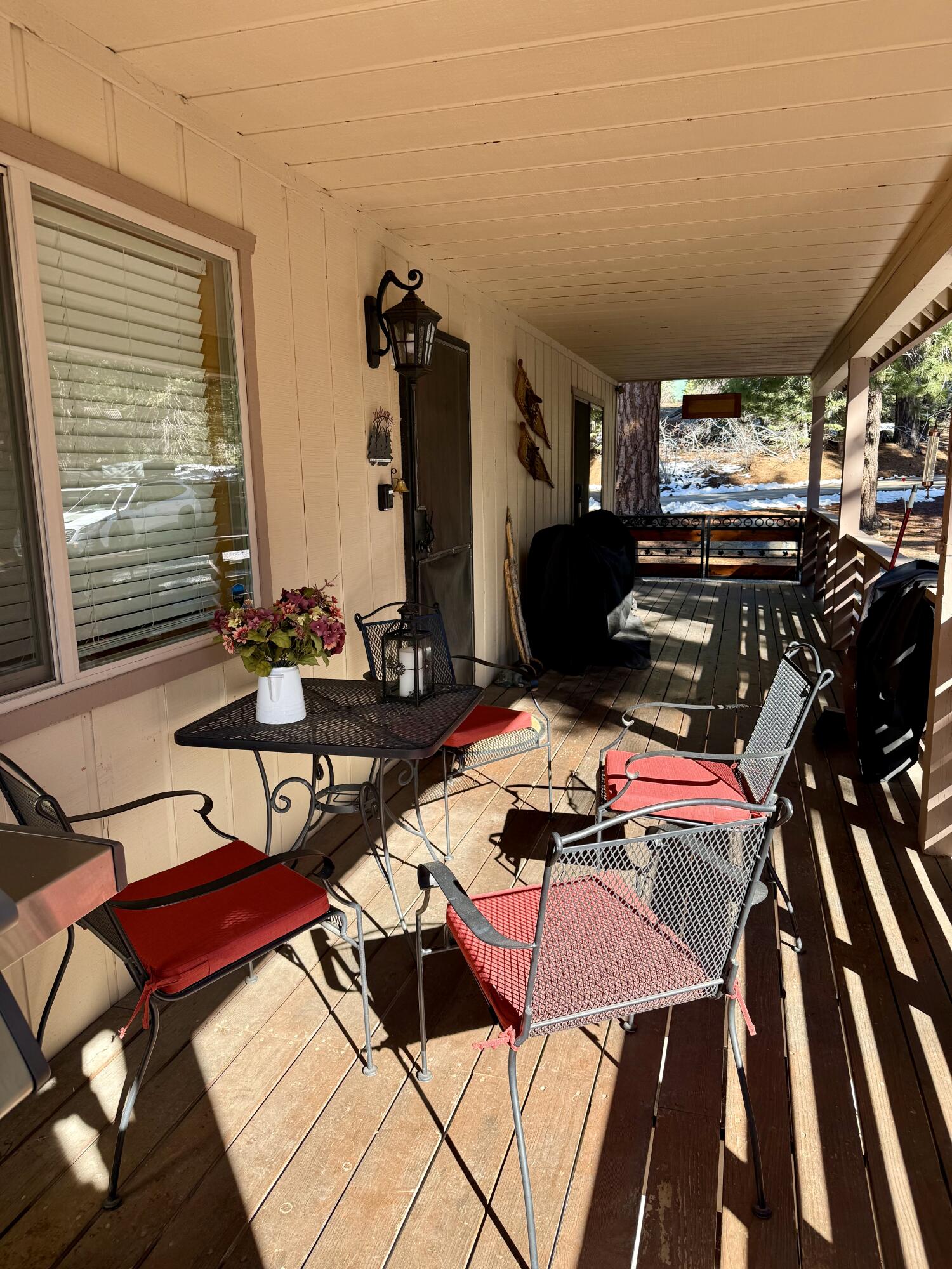 57464 Crest Dr, Springville, CA 93265