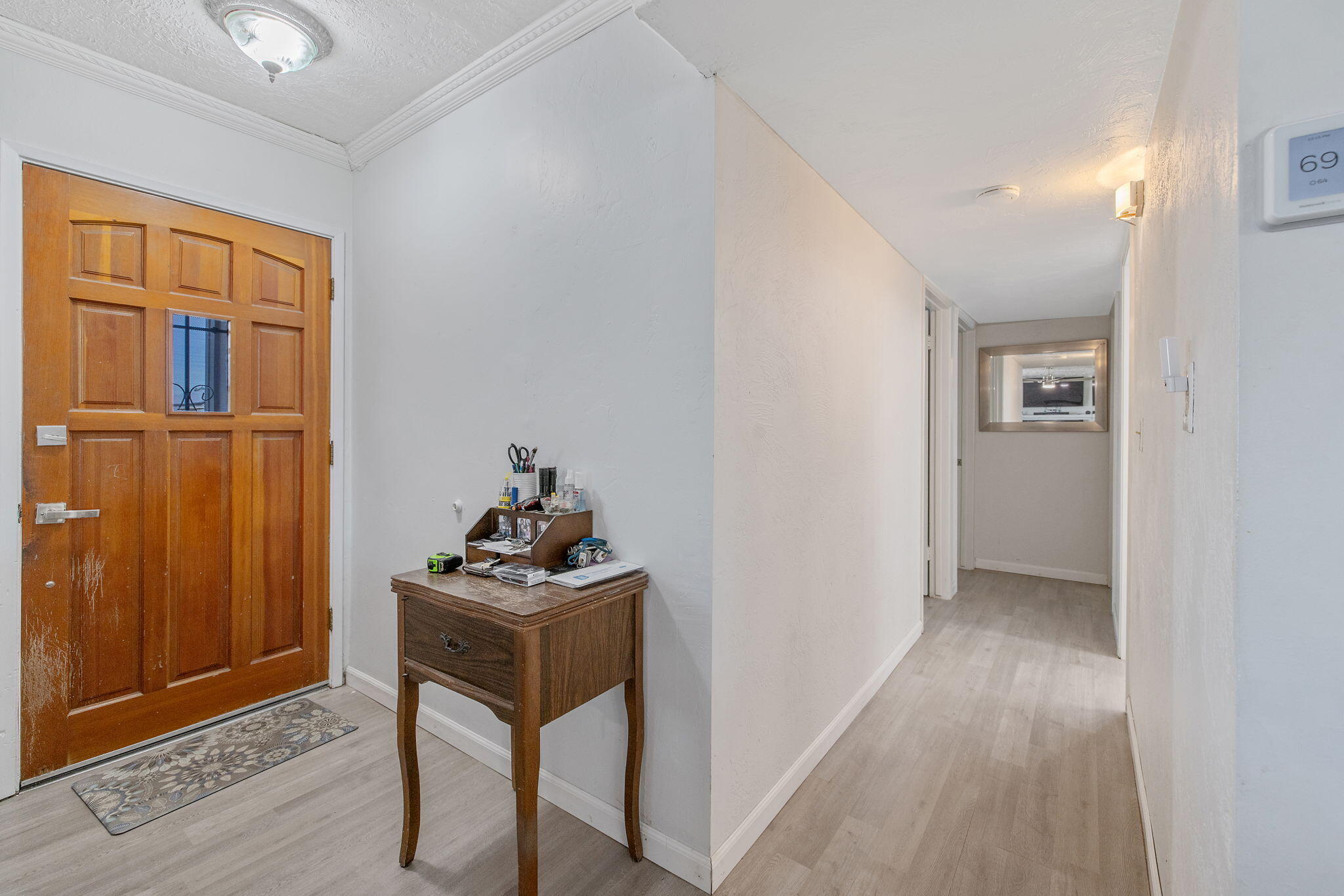 1228 W Linda Vista Ave, Porterville, CA 93257