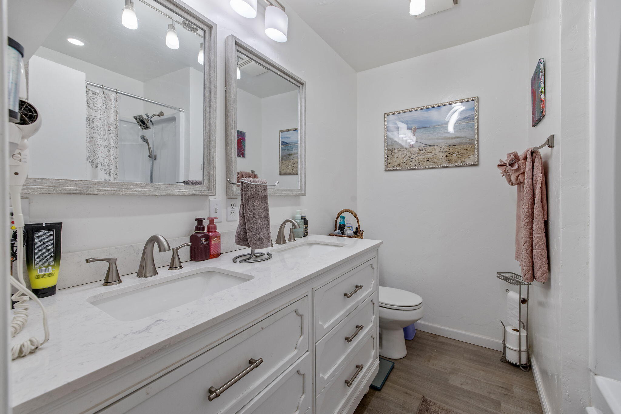 1228 W Linda Vista Ave, Porterville, CA 93257