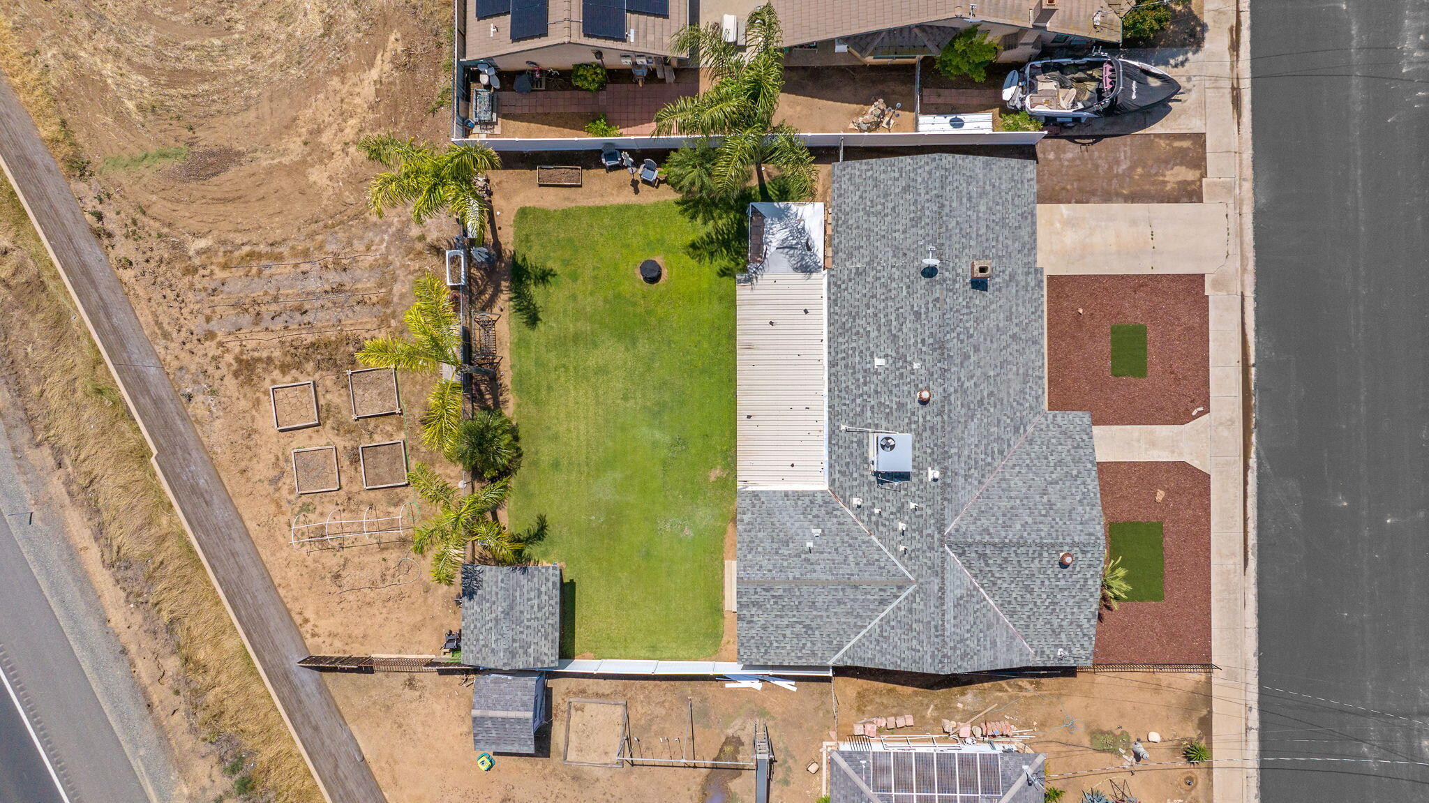 1228 W Linda Vista Ave, Porterville, CA 93257