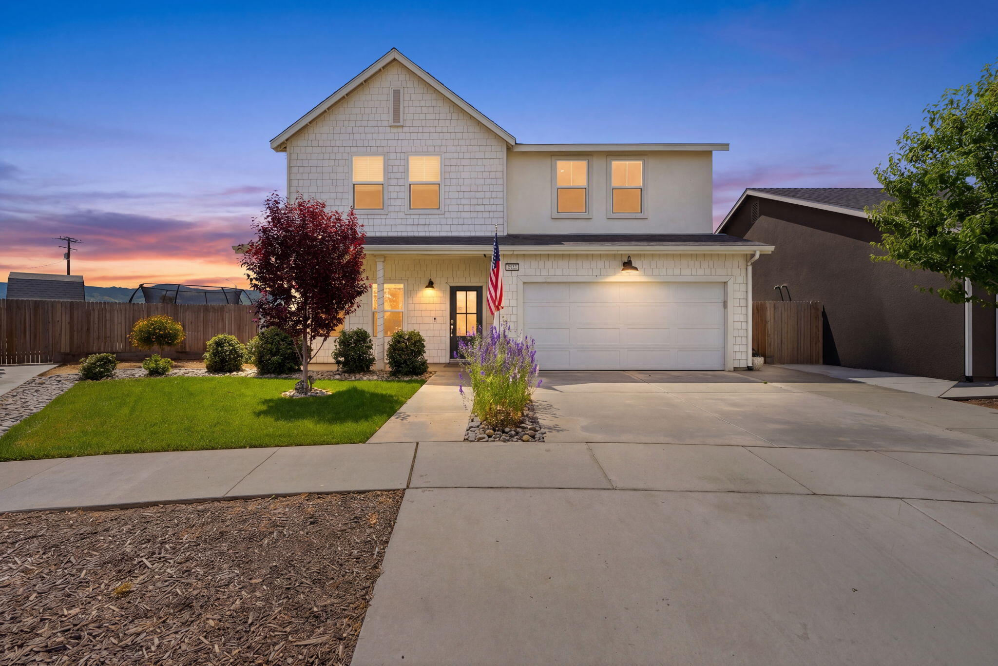 2429 W Claridge Way, Hanford, CA 93230