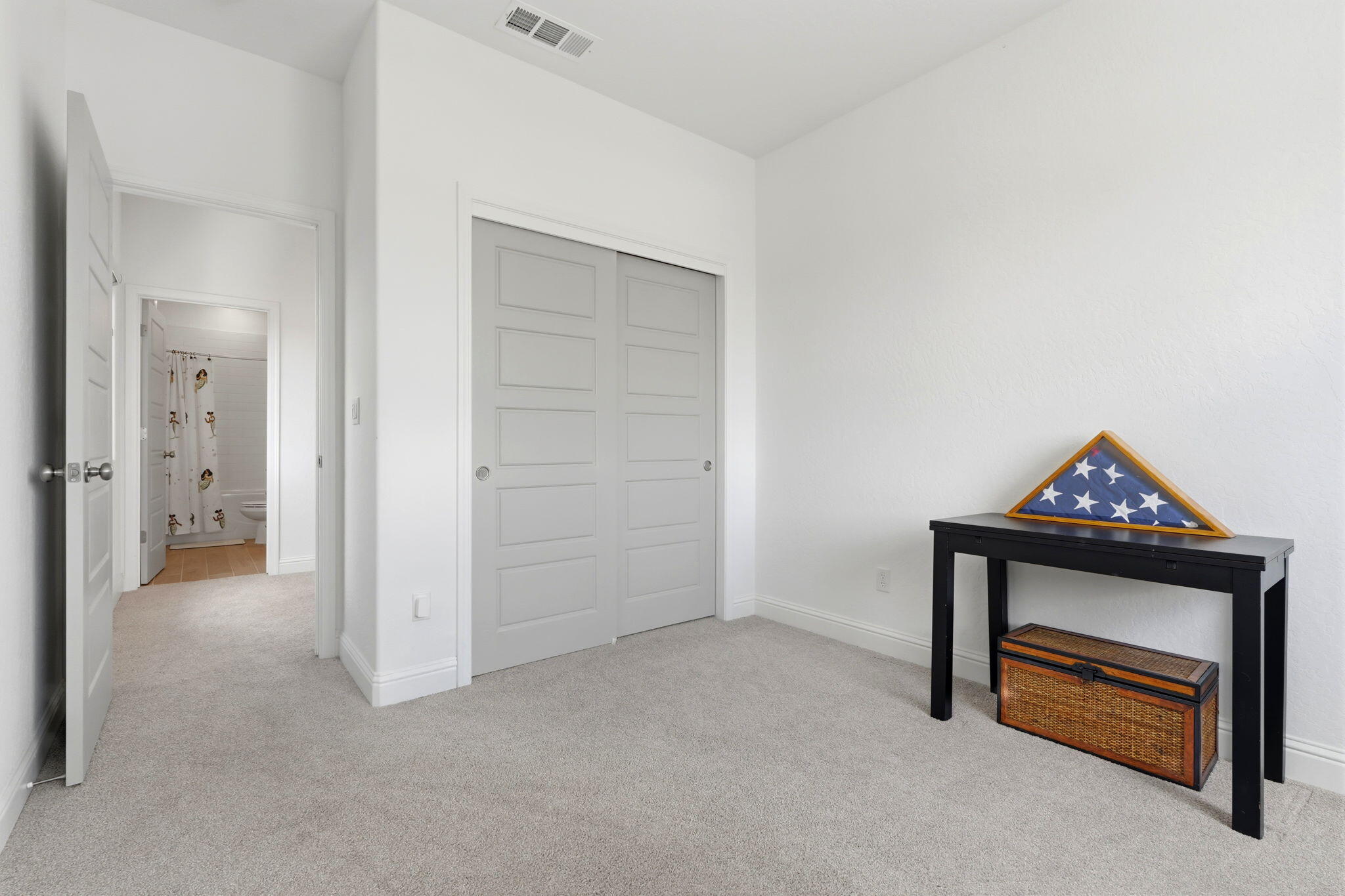 2429 W Claridge Way, Hanford, CA 93230