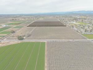 896 N Mariposa Ave, Visalia, CA 93292