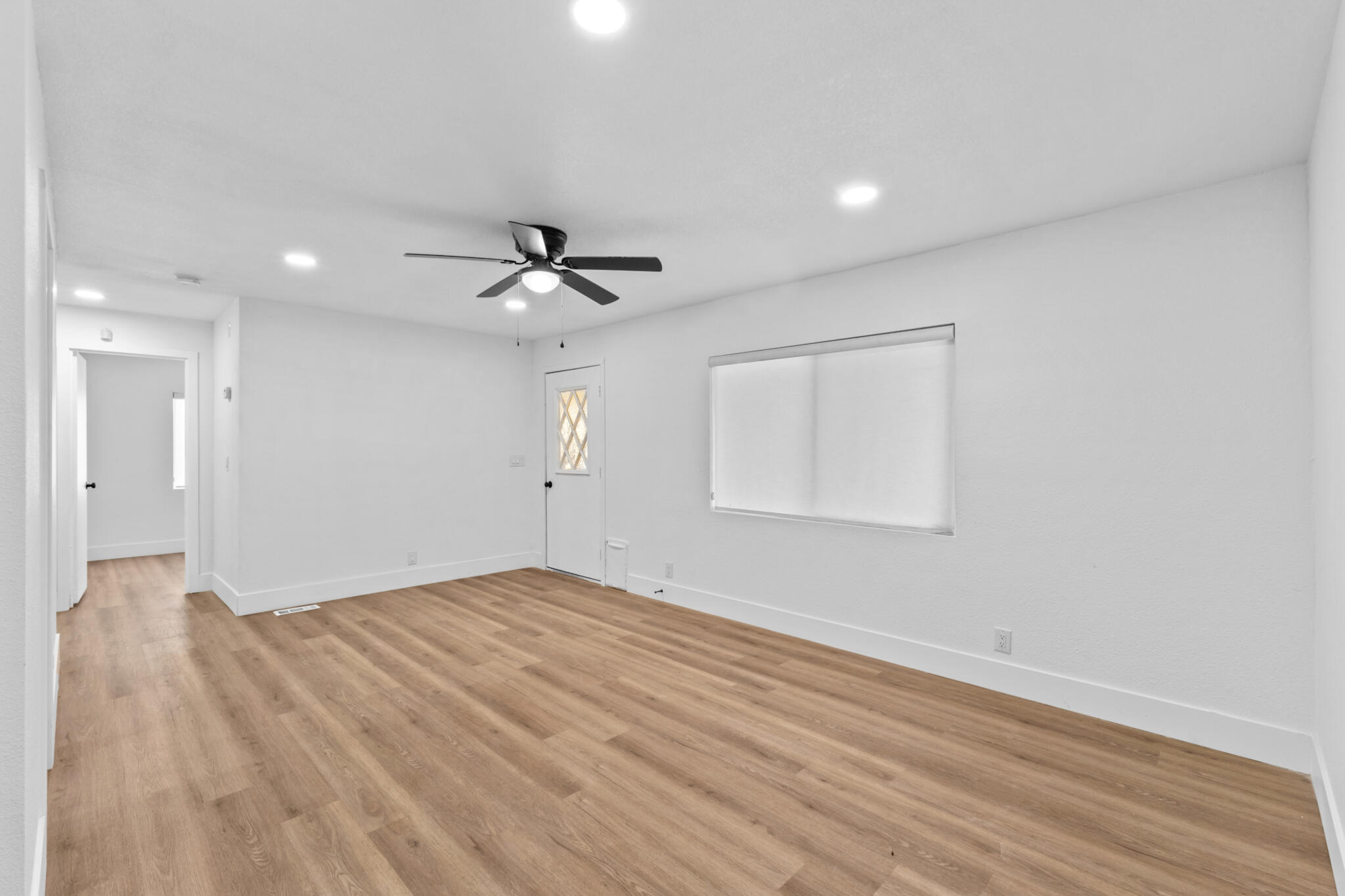 415 N Akers St, Visalia, CA 93291