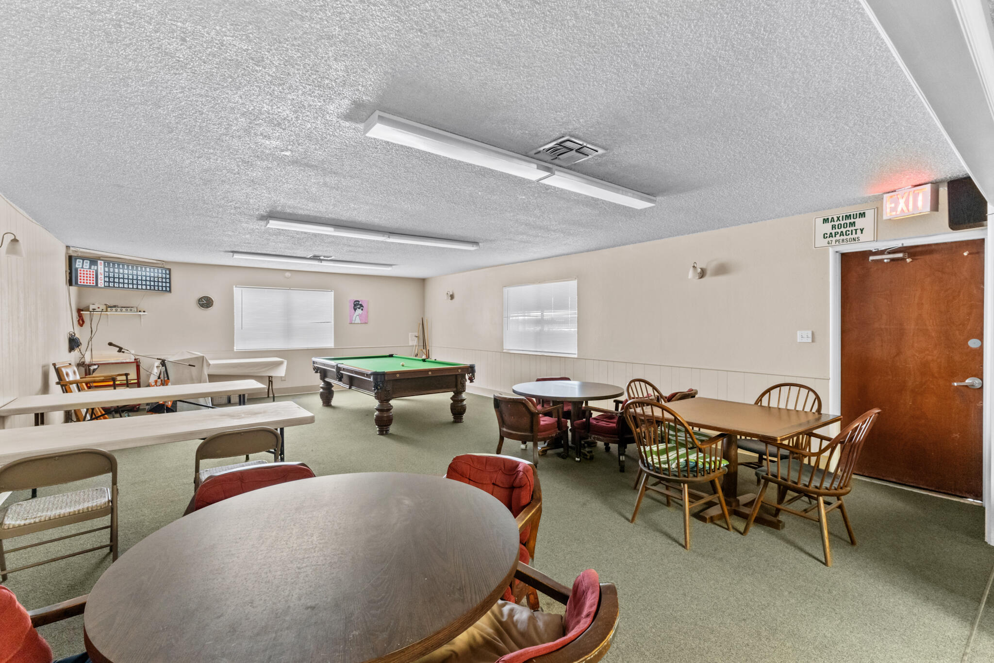 415 N Akers St, Visalia, CA 93291