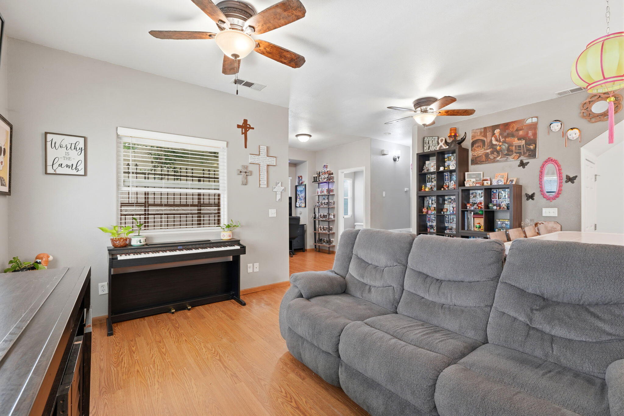 142 S Filbert Rd, Exeter, CA 93221