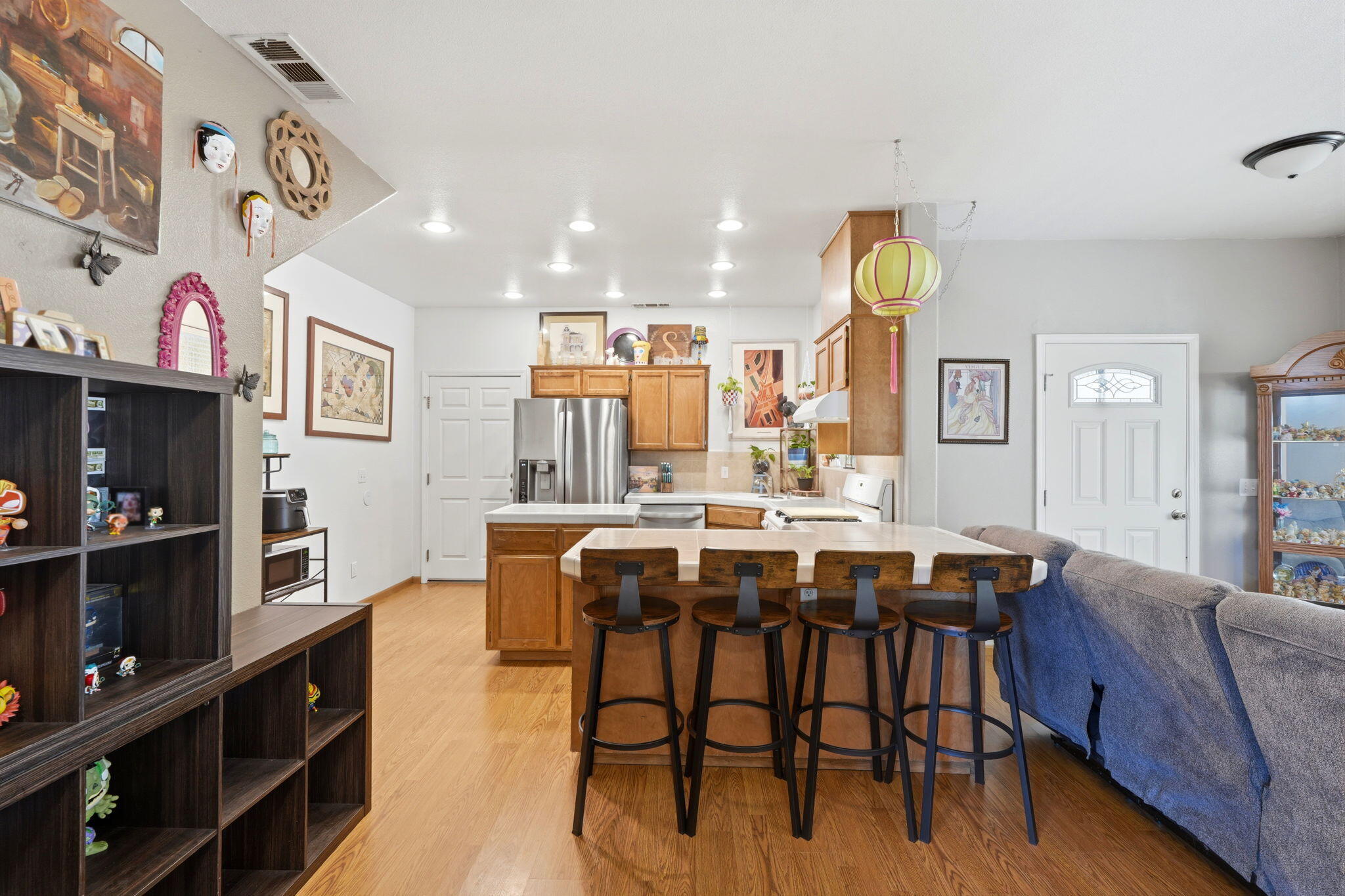 142 S Filbert Rd, Exeter, CA 93221