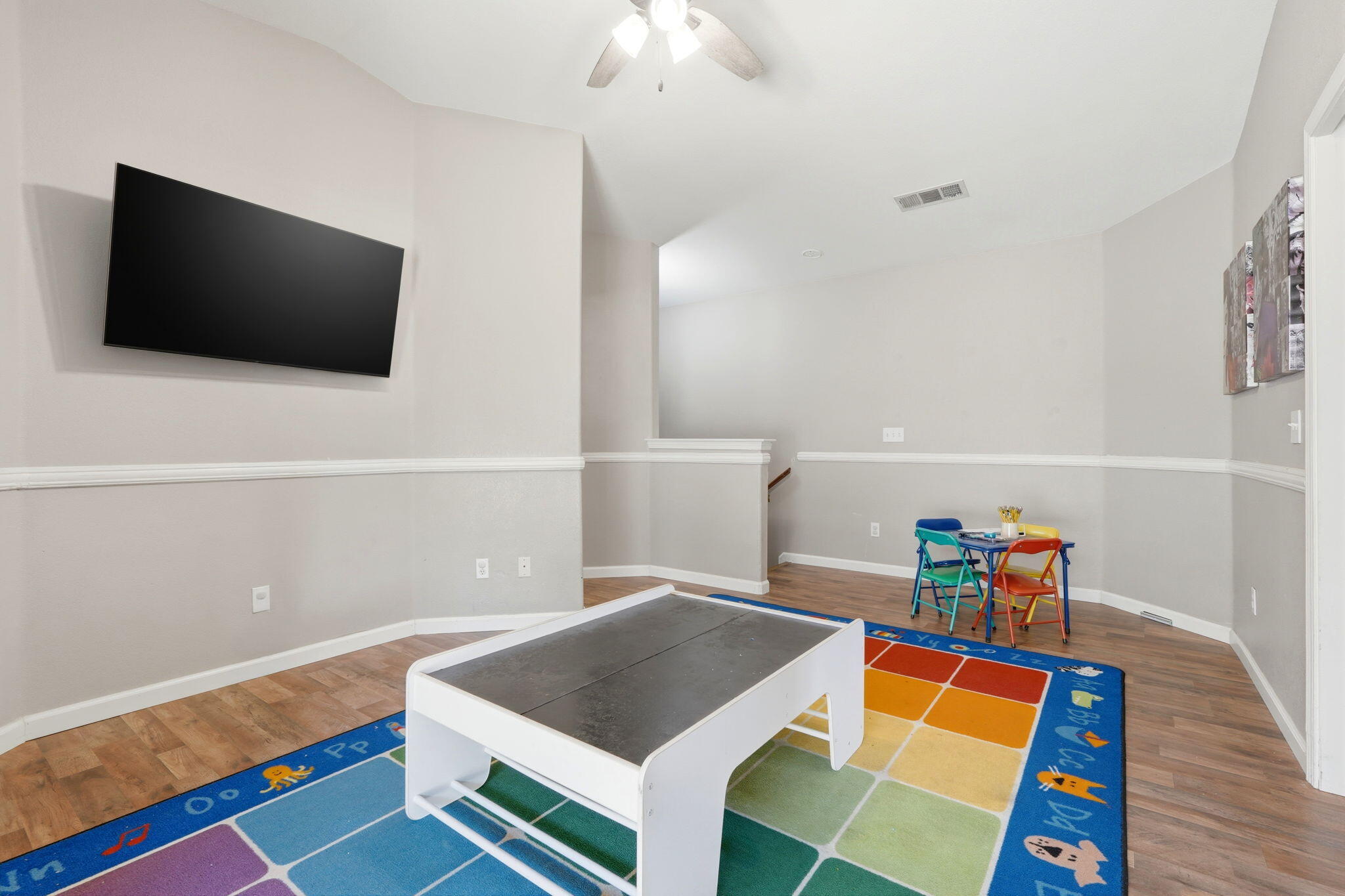 142 S Filbert Rd, Exeter, CA 93221