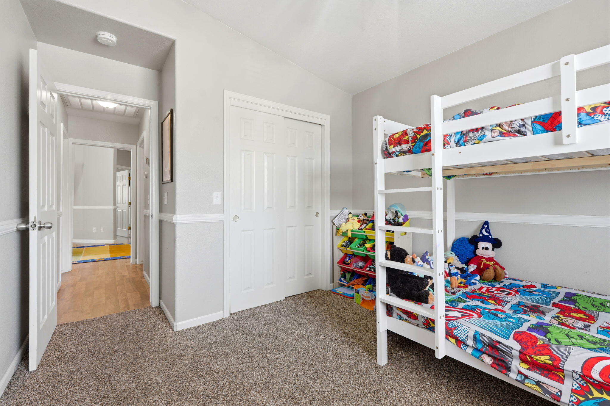 142 S Filbert Rd, Exeter, CA 93221