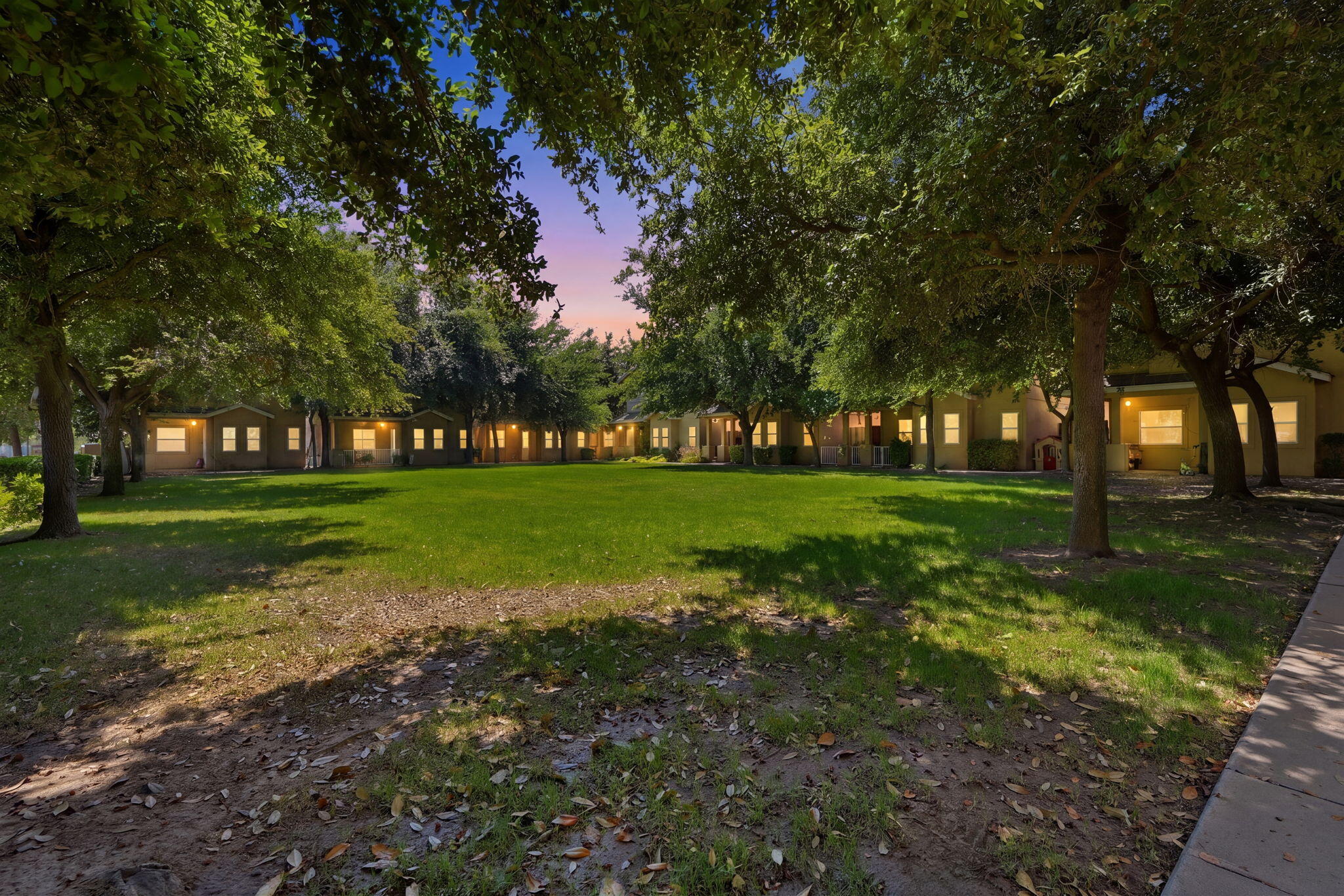 142 S Filbert Rd, Exeter, CA 93221