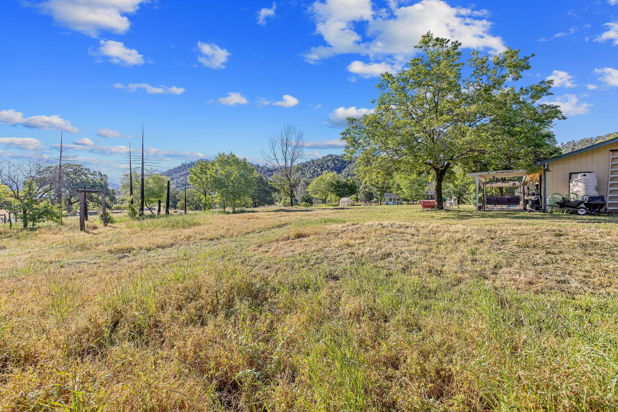 29478 Fallen Oak Rd, Tollhouse, CA 93667