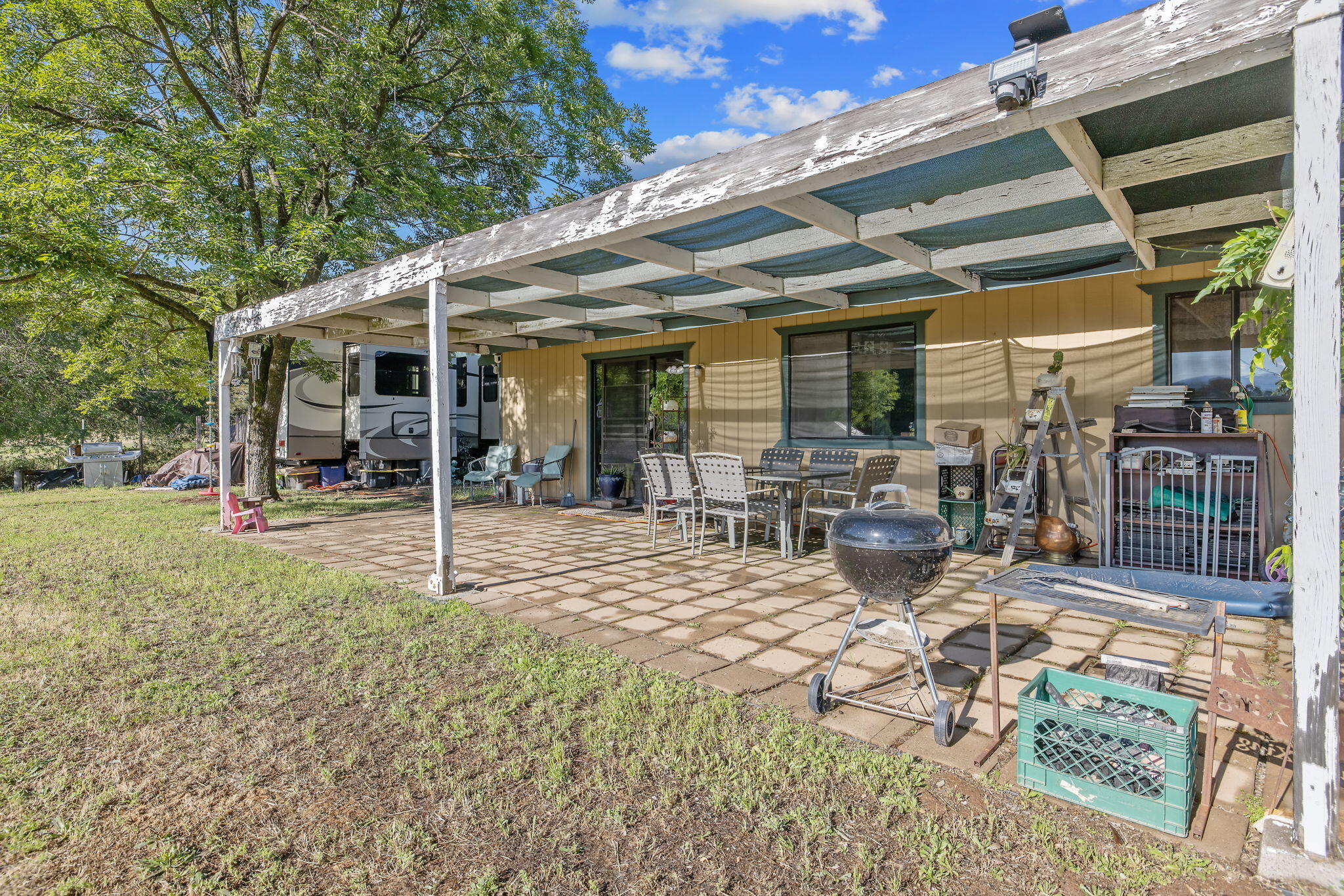 29478 Fallen Oak Rd, Tollhouse, CA 93667