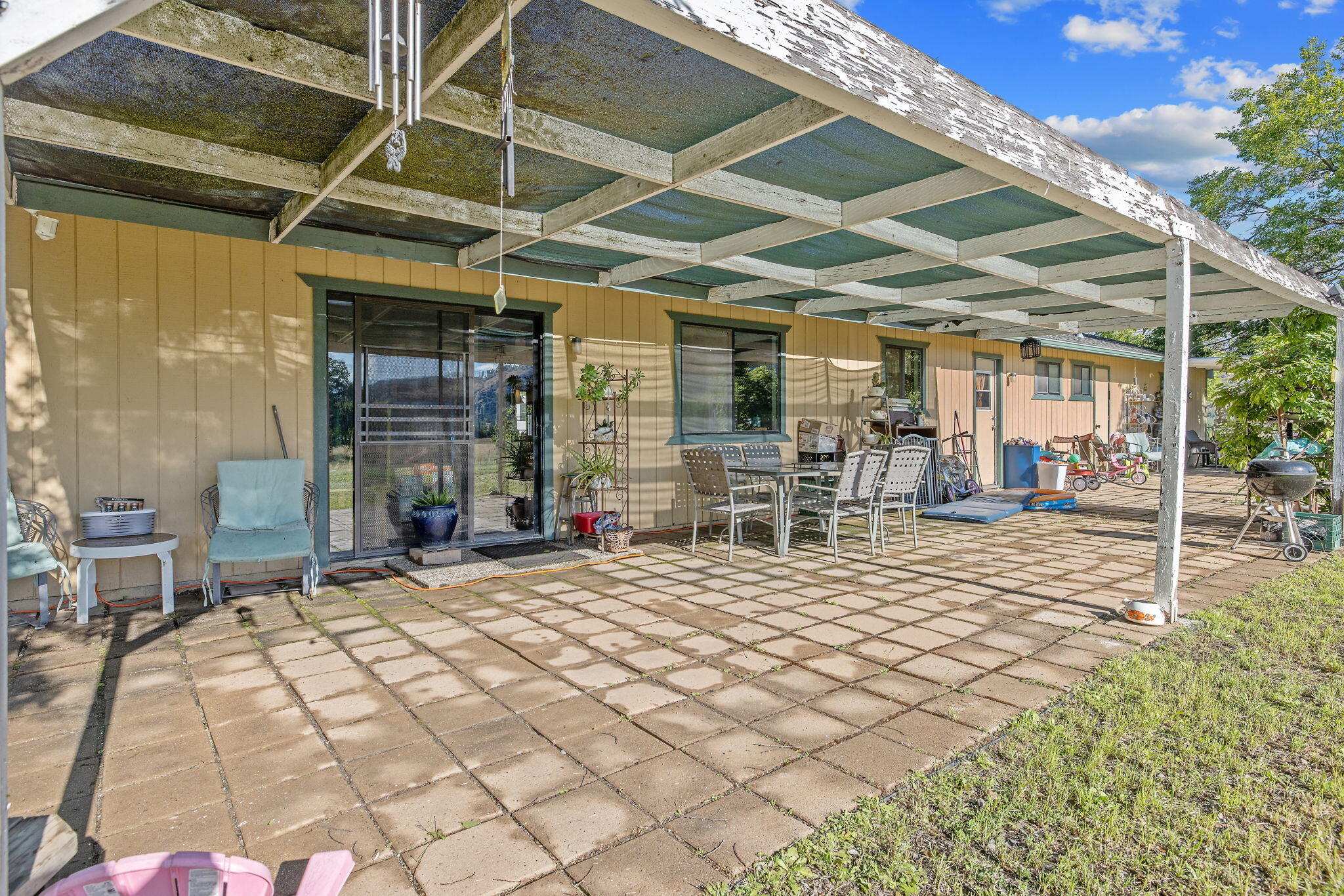 29478 Fallen Oak Rd, Tollhouse, CA 93667